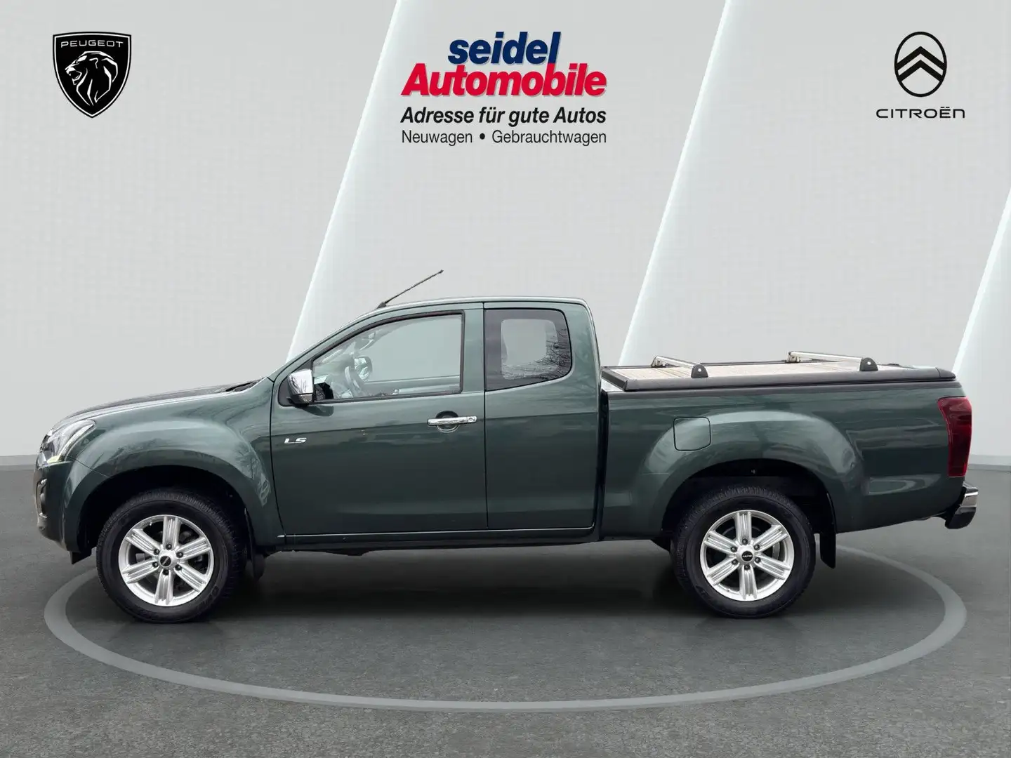 Isuzu D-Max 1.9 TD DoubleCab Custom 4WD sehr wenig KM Grün - 2