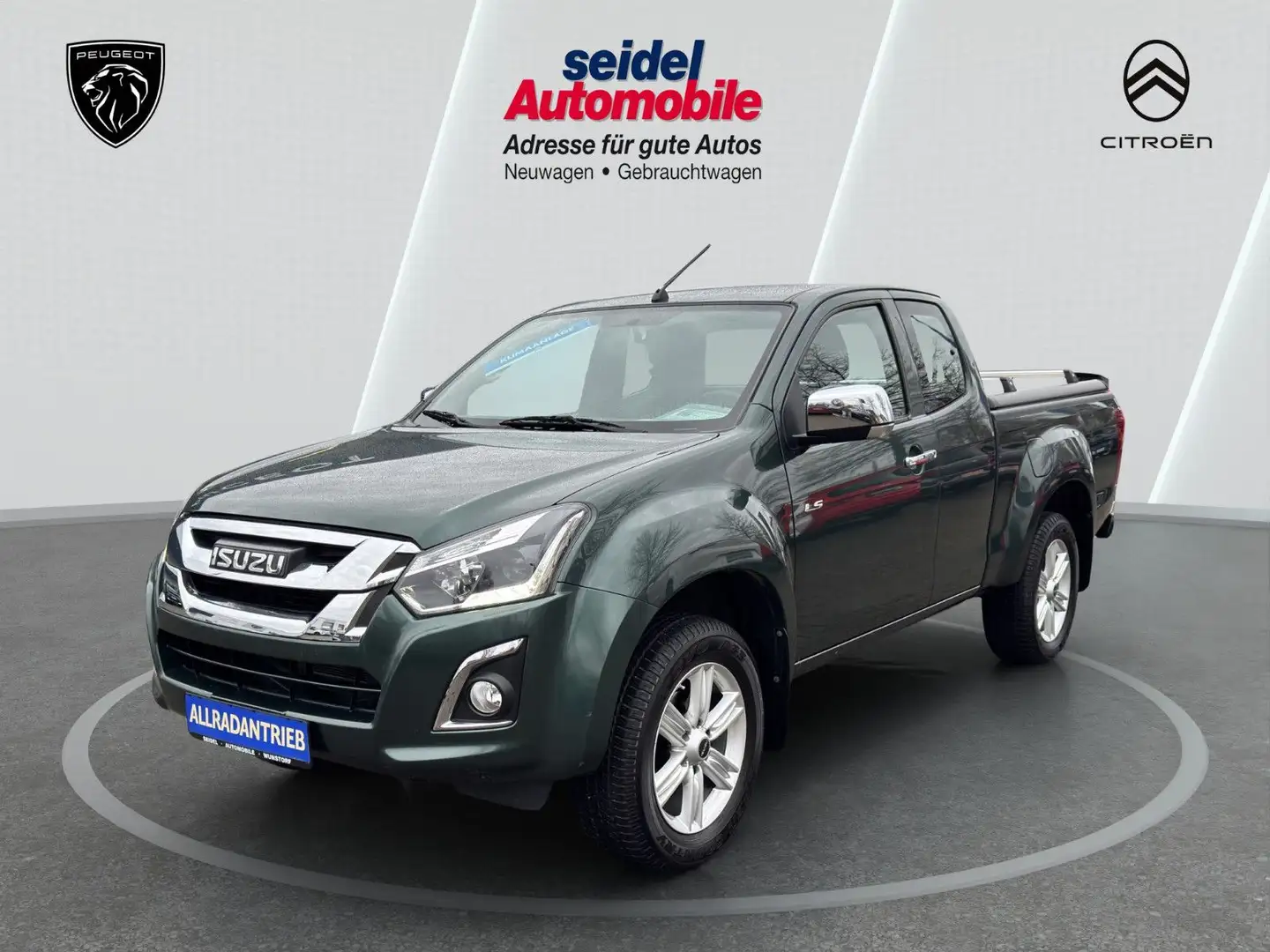 Isuzu D-Max 1.9 TD DoubleCab Custom 4WD sehr wenig KM Grün - 1