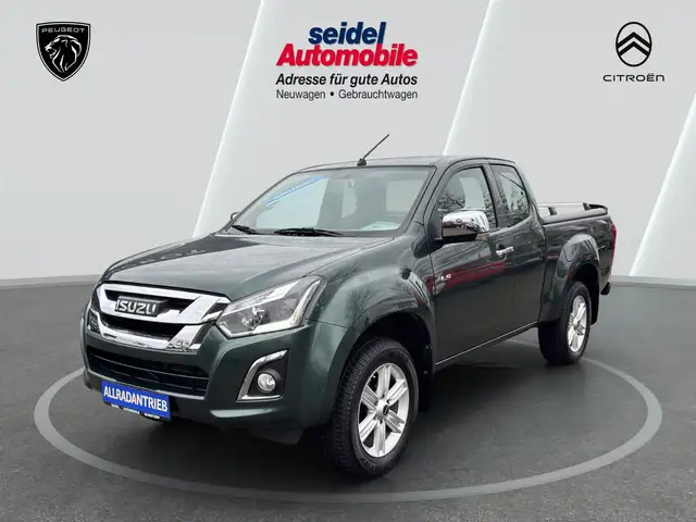 Isuzu D-Max 1.9 TD DoubleCab Custom 4WD sehr wenig KM