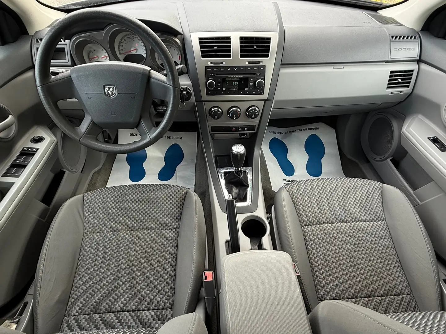 Dodge Avenger 2.0 SE Business Edition - AIRCO - CRUISE CONTR - Y Gris - 2
