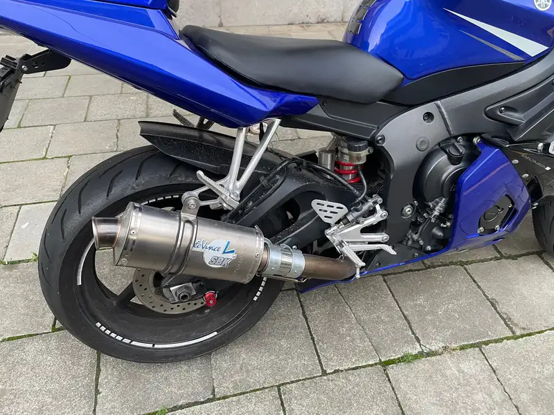 Yamaha YZF-R6 - foto 7