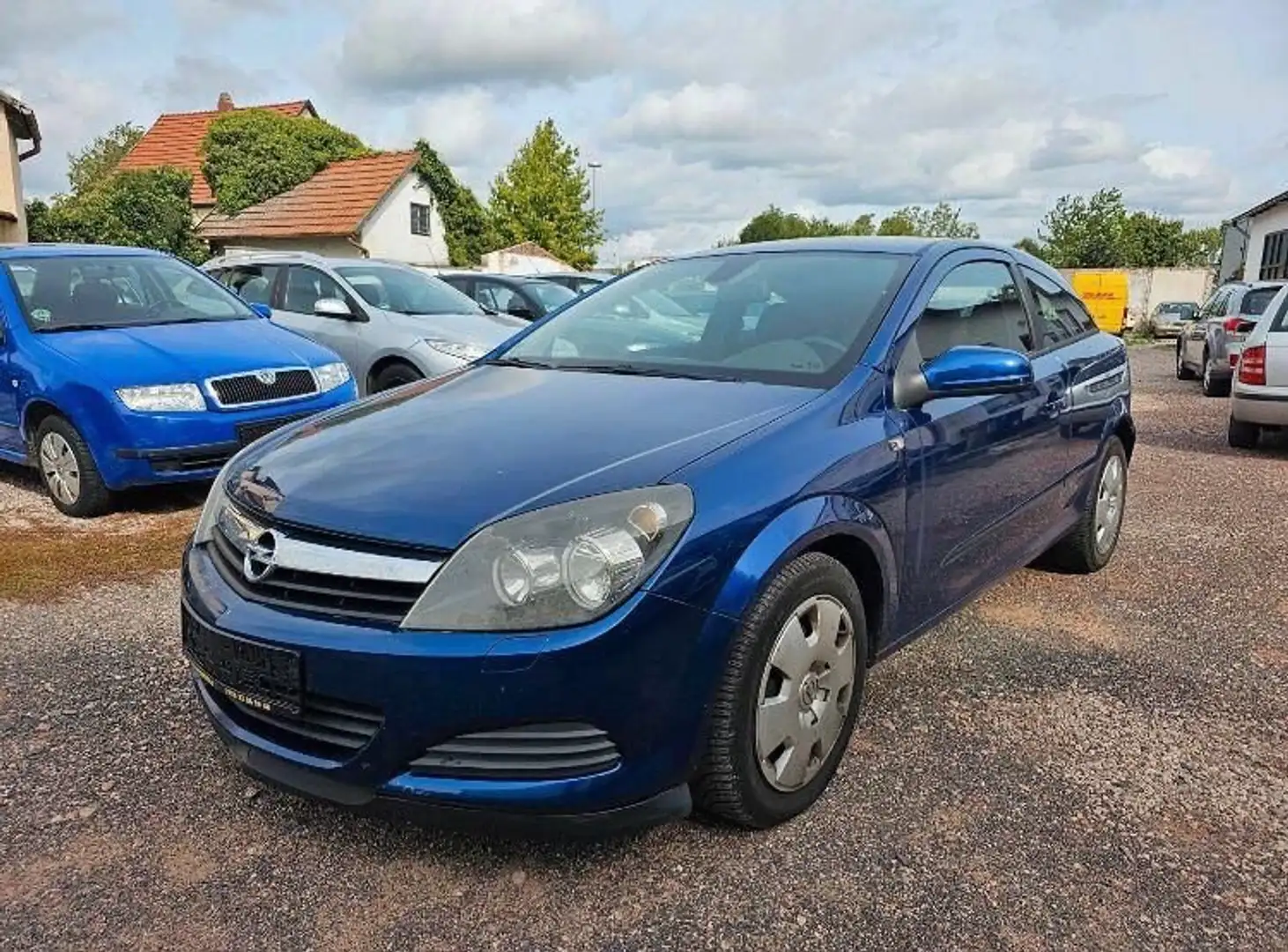 Opel Astra Astra GTC 1.6Edition Plus Blau - 1