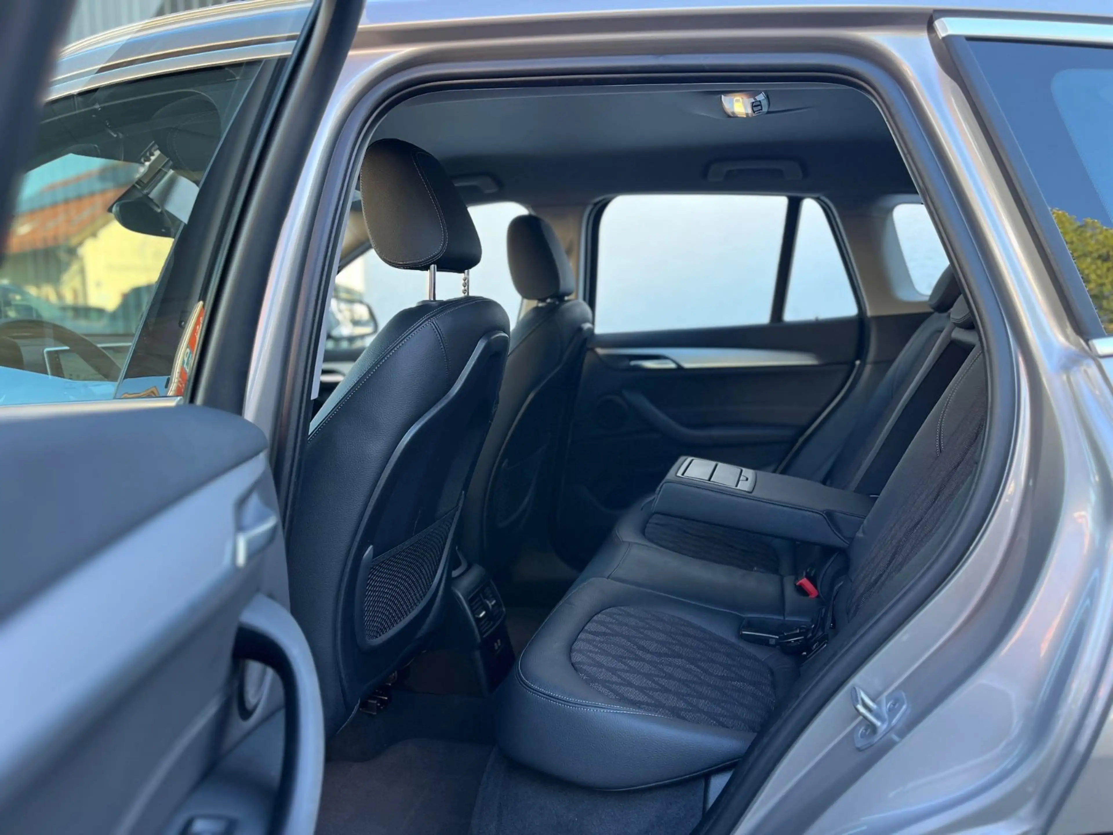 BMW X1 xDrive 25 e Aut. xLine Navi+Leder+AHK+18"Alu — photo 9