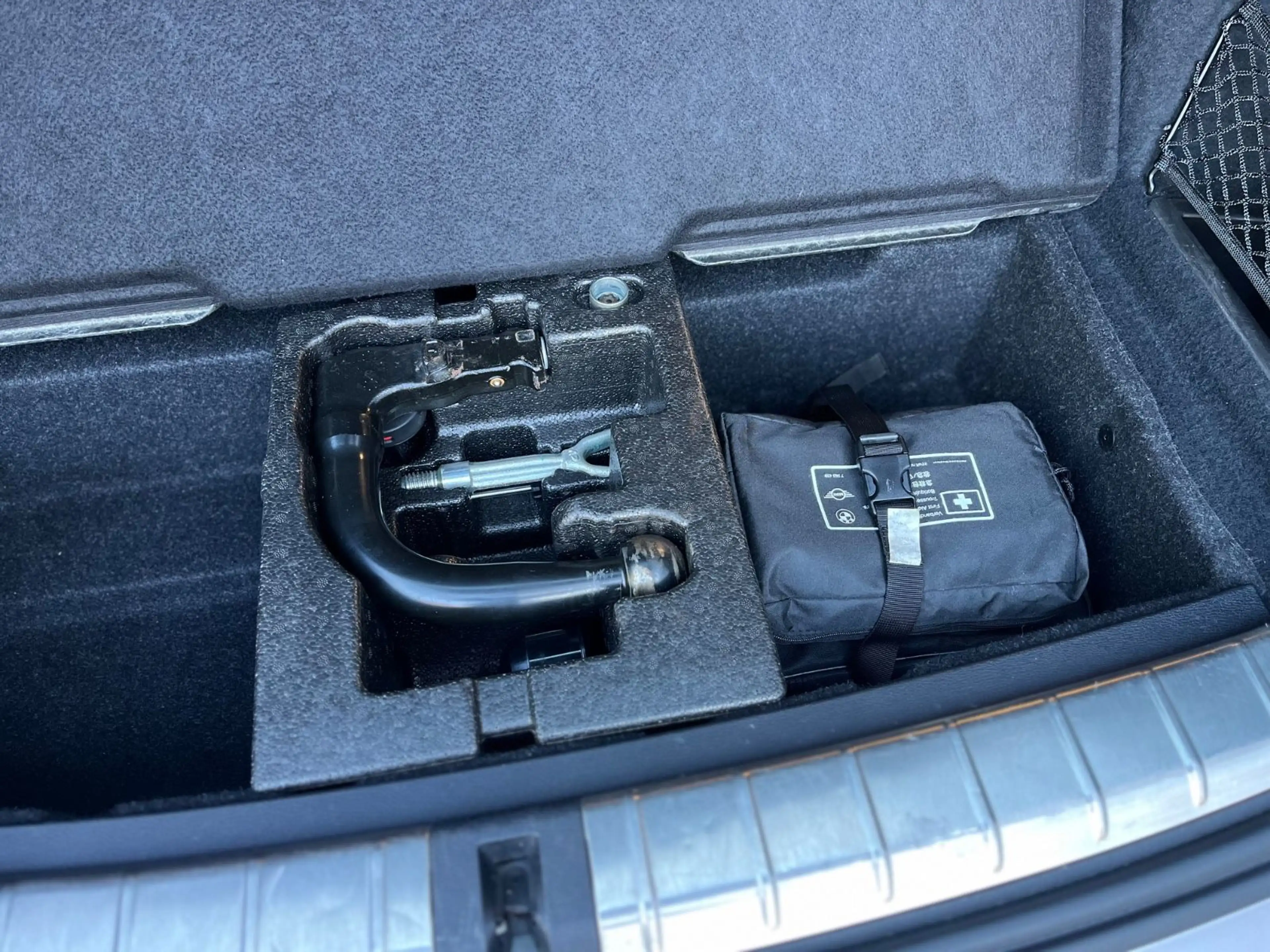 BMW X1 xDrive 25 e Aut. xLine Navi+Leder+AHK+18"Alu — photo 14