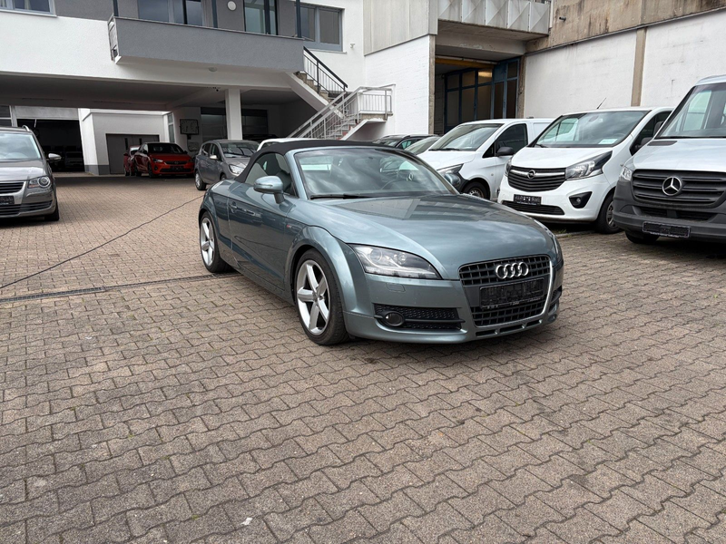 Audi TT Coupe/Roadster 2.0 TFSI Roadster*S-LINE* — photo 3