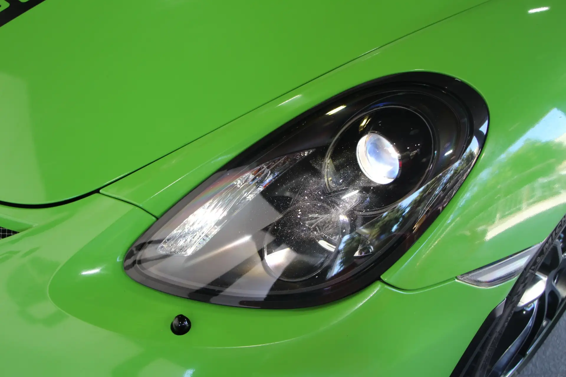 Porsche Cayman Cayman GT4 2015 초록 사진 4
