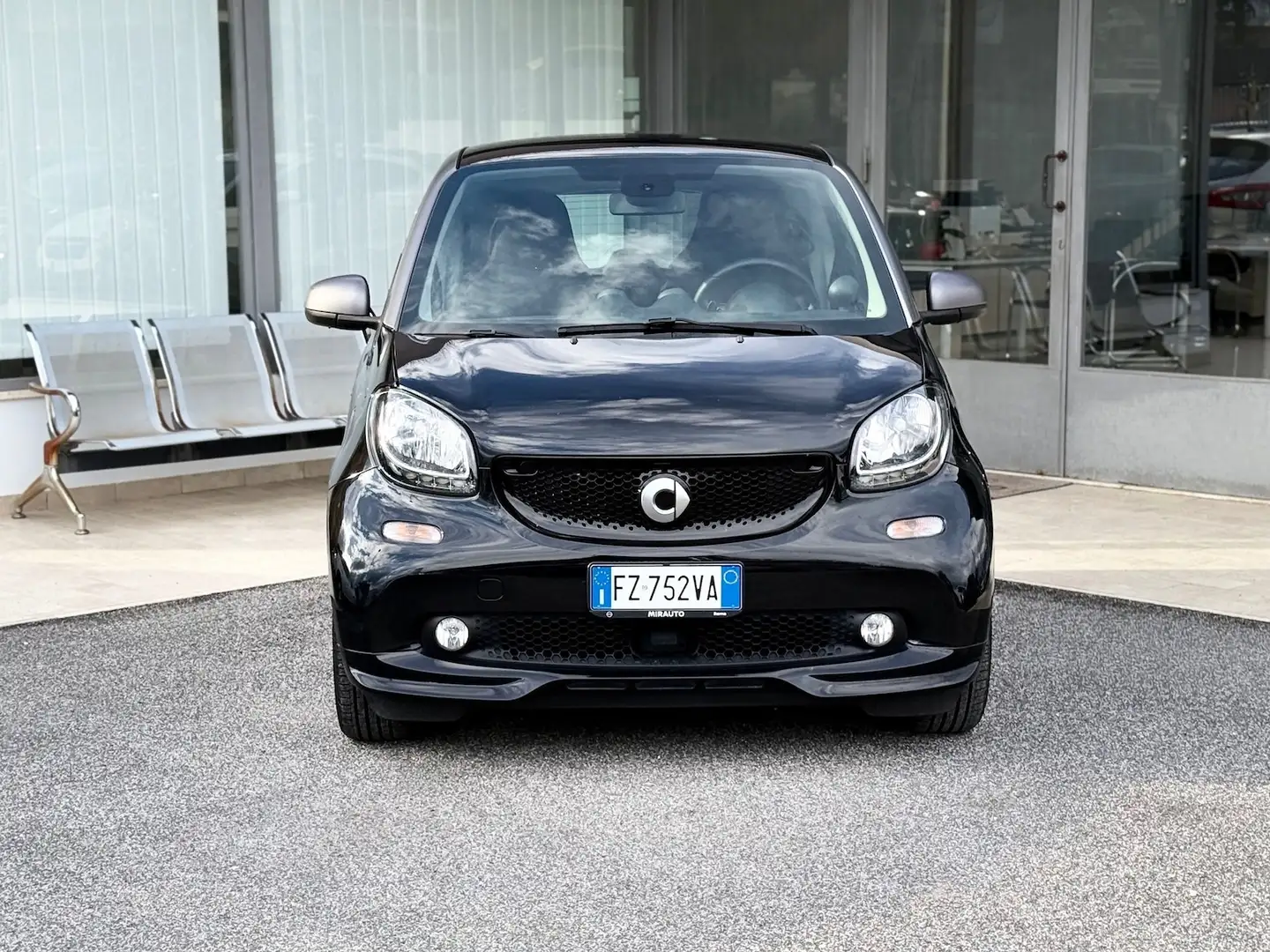 smart forTwo 1.0 71 CV Twinamic Euro 6 - 2019 Nero - 2