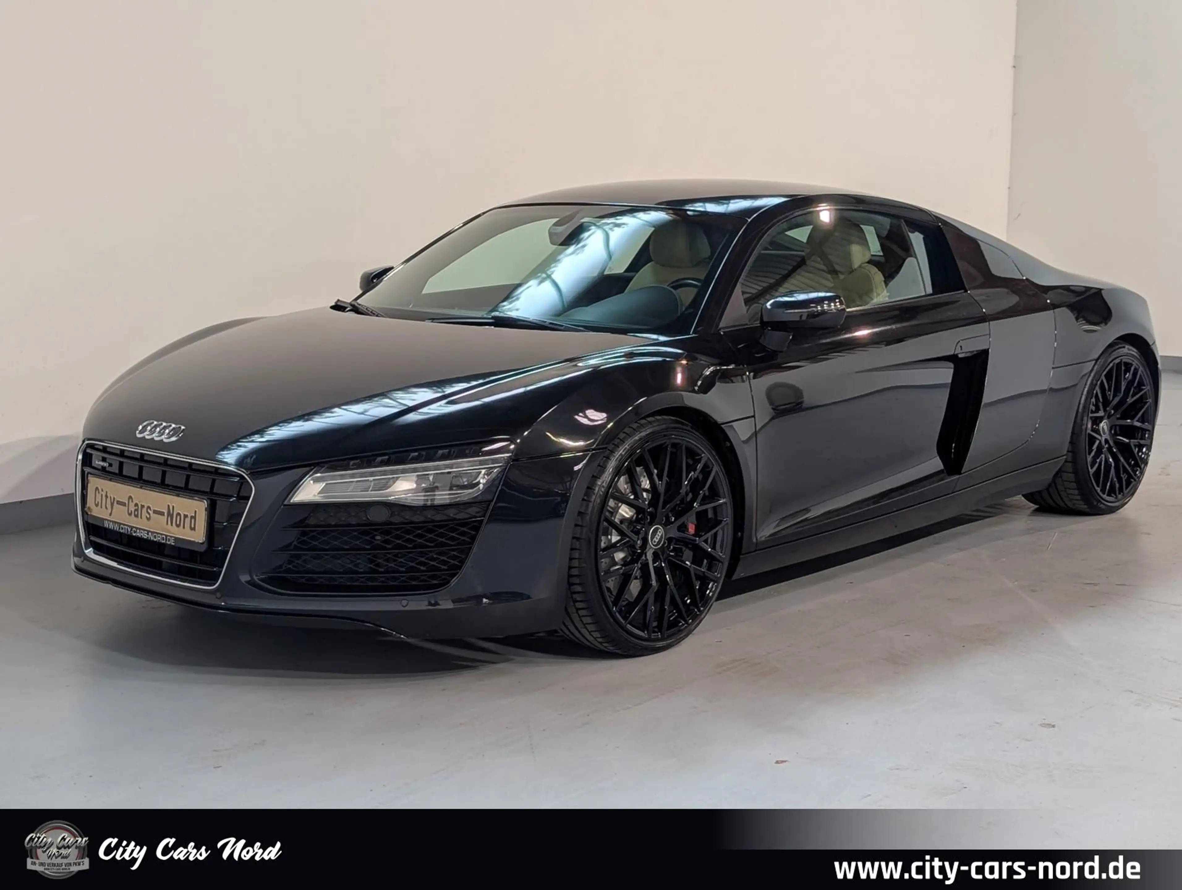 Audi R8 Coupe 4.2 FSI quattro LED+B&O+NAPPA+PDC+SHZ