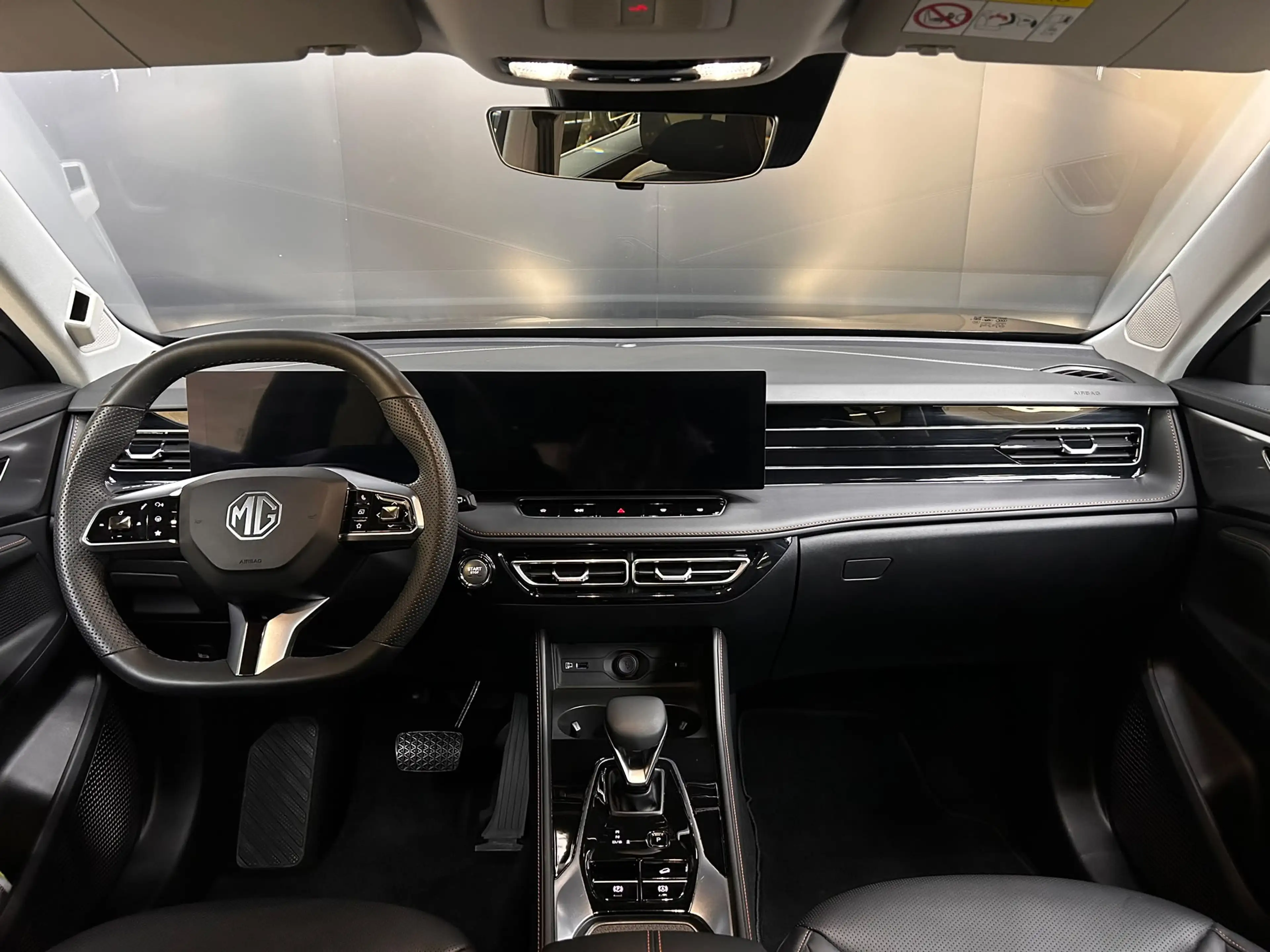 MG HS 1.5 TGDI Luxury >NAV+360+VIRTU+ACC+LEDER+SHZ+ — photo 13