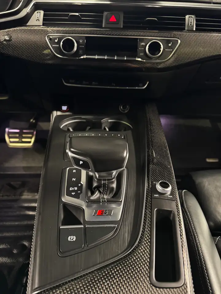 Audi S5 снимка Audi S5