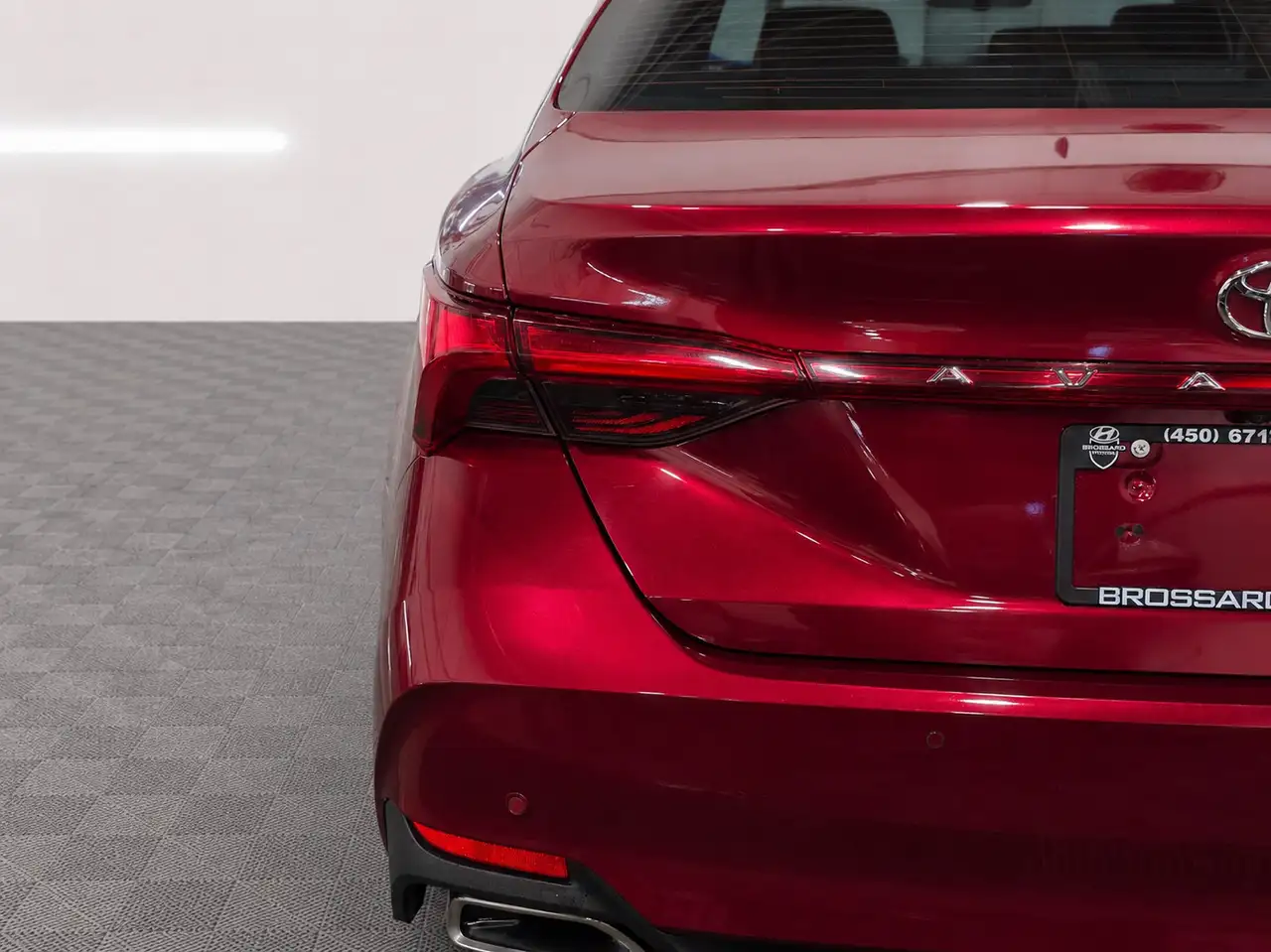 Toyota Avalon снимка Toyota Avalon