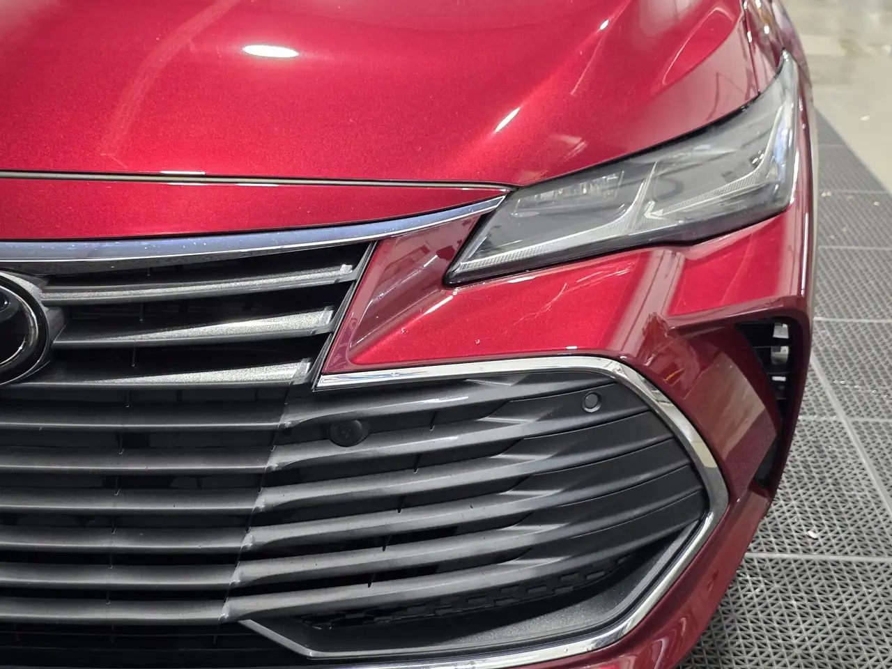 Toyota Avalon снимка Toyota Avalon