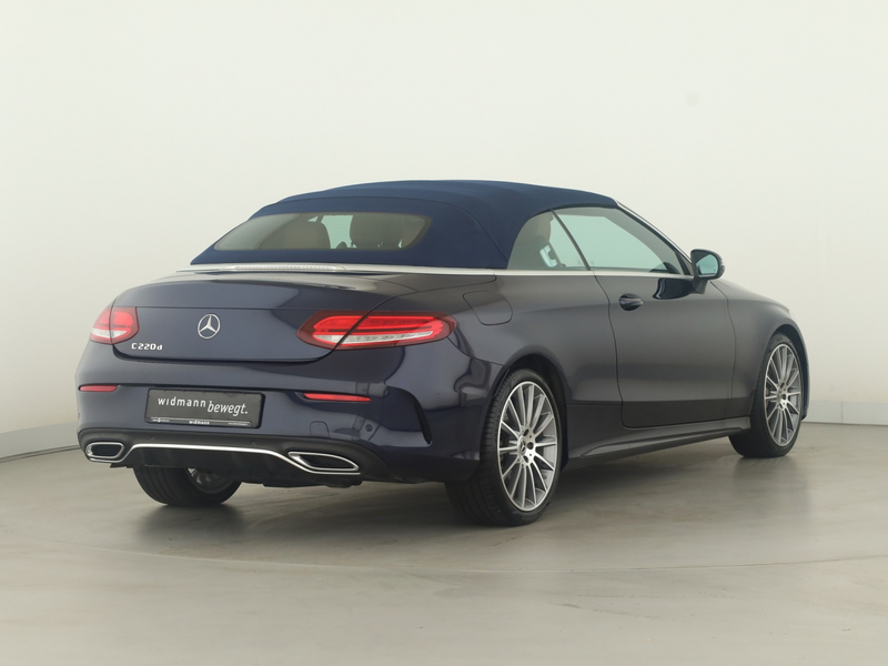 Mercedes-Benz C 220 d Cabrio *AMG*Multibeam*Burmester*Kamera** — photo 2