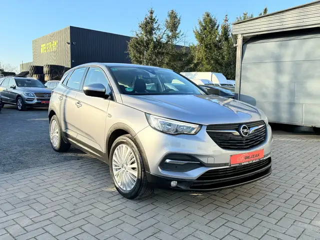 Opel Grandland X 1.2 Start/Stop 1j Garantie