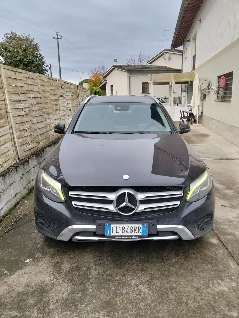 Mercedes-Benz 220 premium - 1