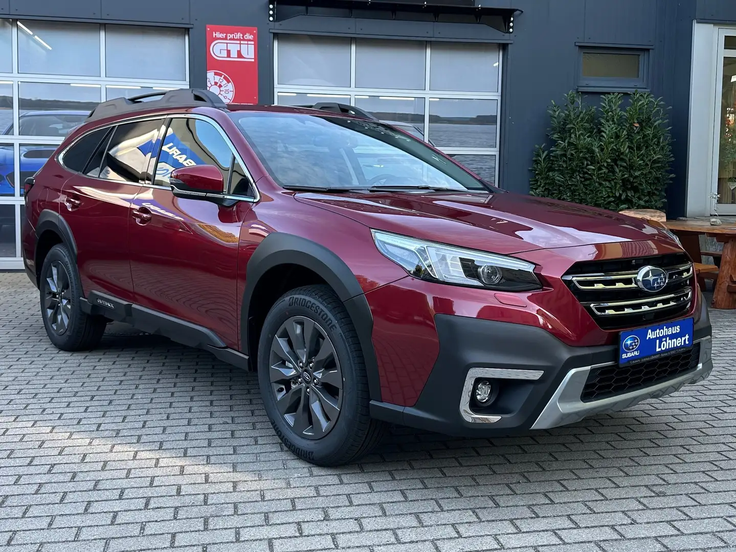 Subaru OUTBACK 2.5i Lineartronic Active "Aktionspreis" Rojo - 1