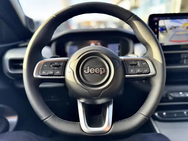 Jeep Avenger view 15