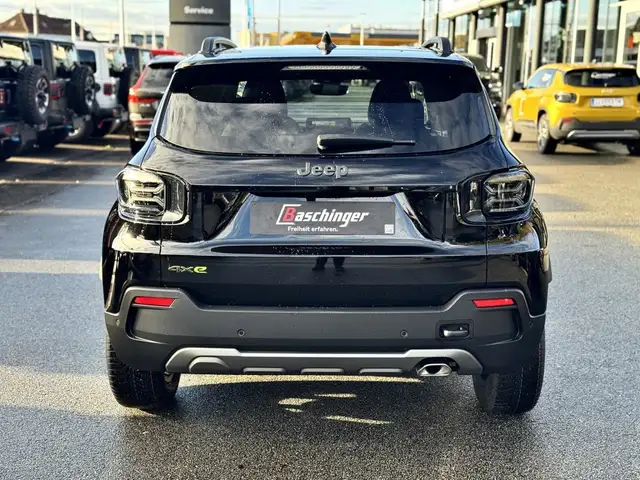 Jeep Avenger view 6