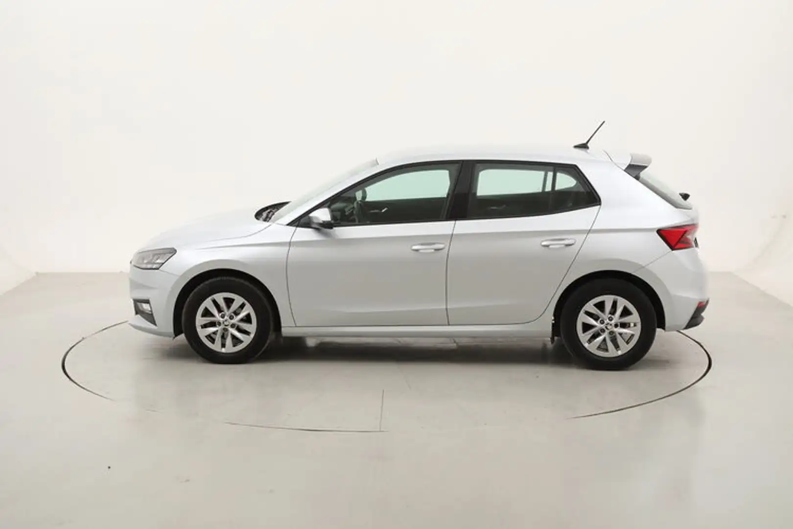 Skoda Fabia Ambition 1.0 Benzina 95CV Argento - 2