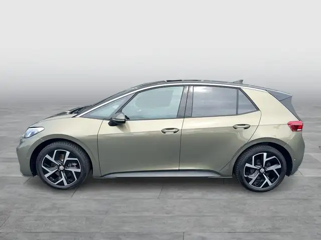 Volkswagen Id.3 view 2