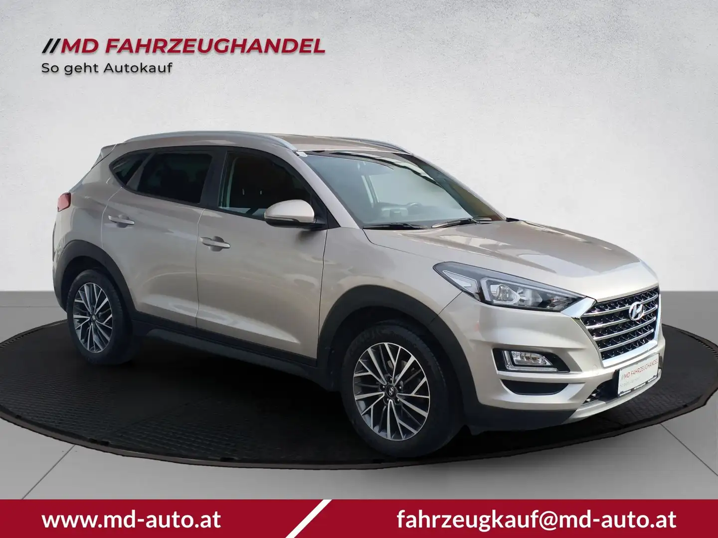 Hyundai TUCSON 1.6 CRDi LEVEL 3 Plus 4WD 100 kW (136 PS), Scha... Gold - 1