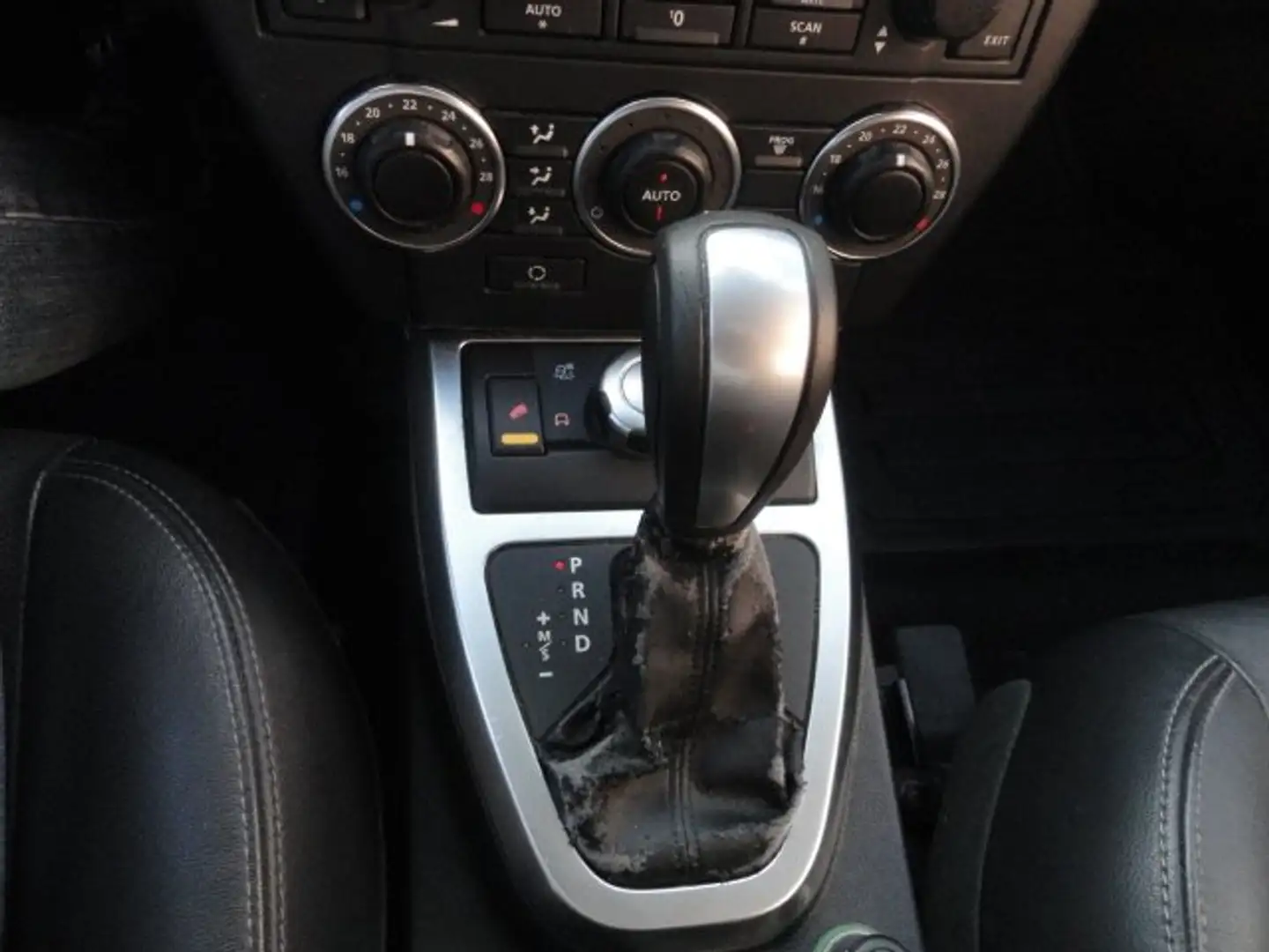 Land Rover Freelander Freelander II 2011 2.2 td4 SE 150cv Weiß - 2
