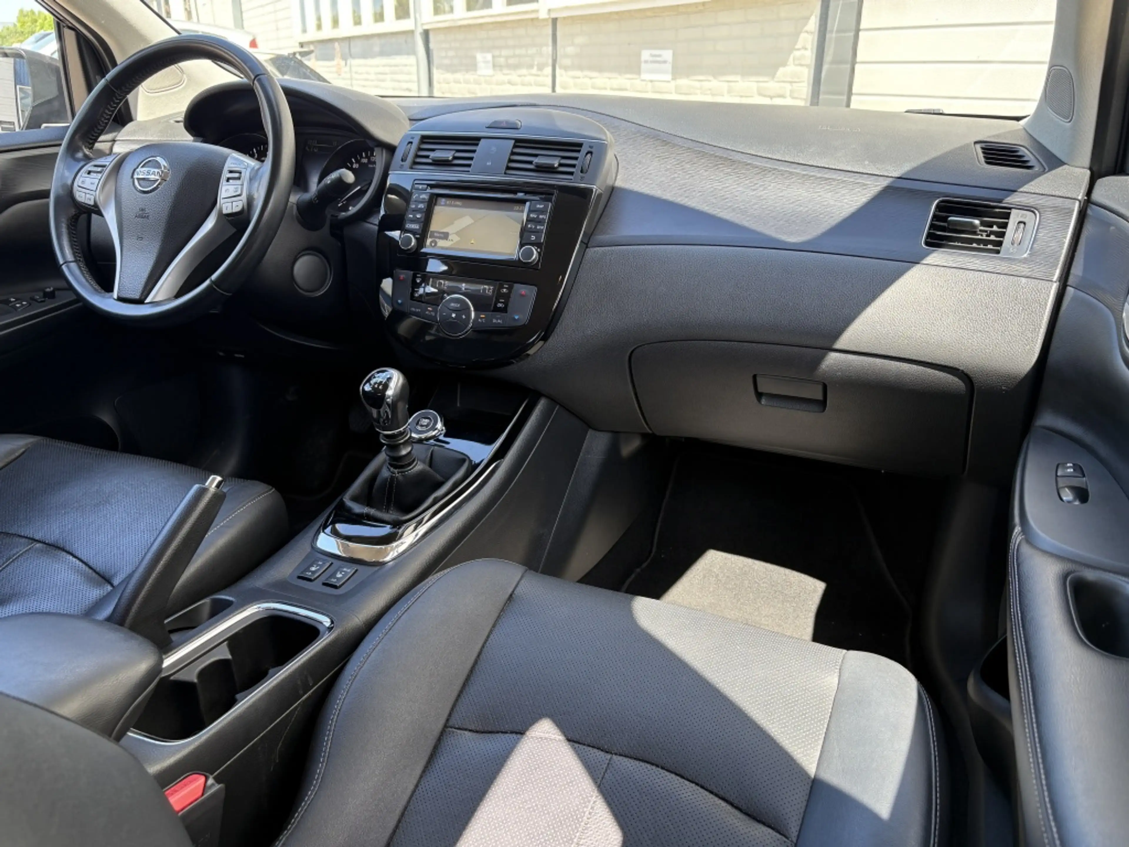 Nissan Pulsar 1.2 DIG-T Tekna Navi | Leder | 360 camera | Stoelv — photo 12