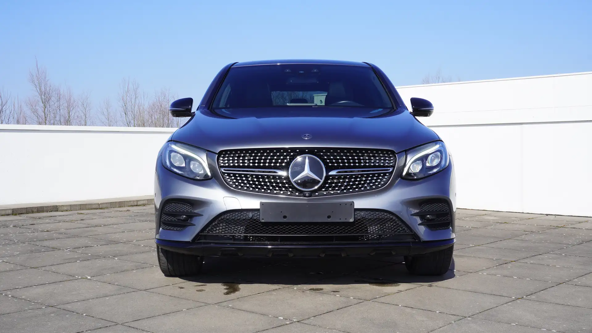 Mercedes-Benz GLC 250 Coupé 4M/AMG/RIJASSIST/9G-TR/NIGHT/360°/19" Gris - 2