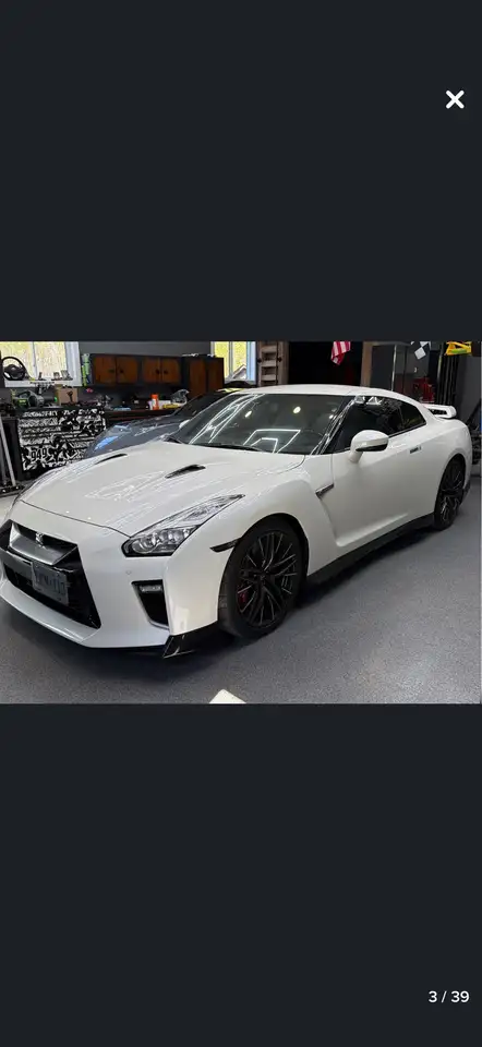2023 Nissan GT-R