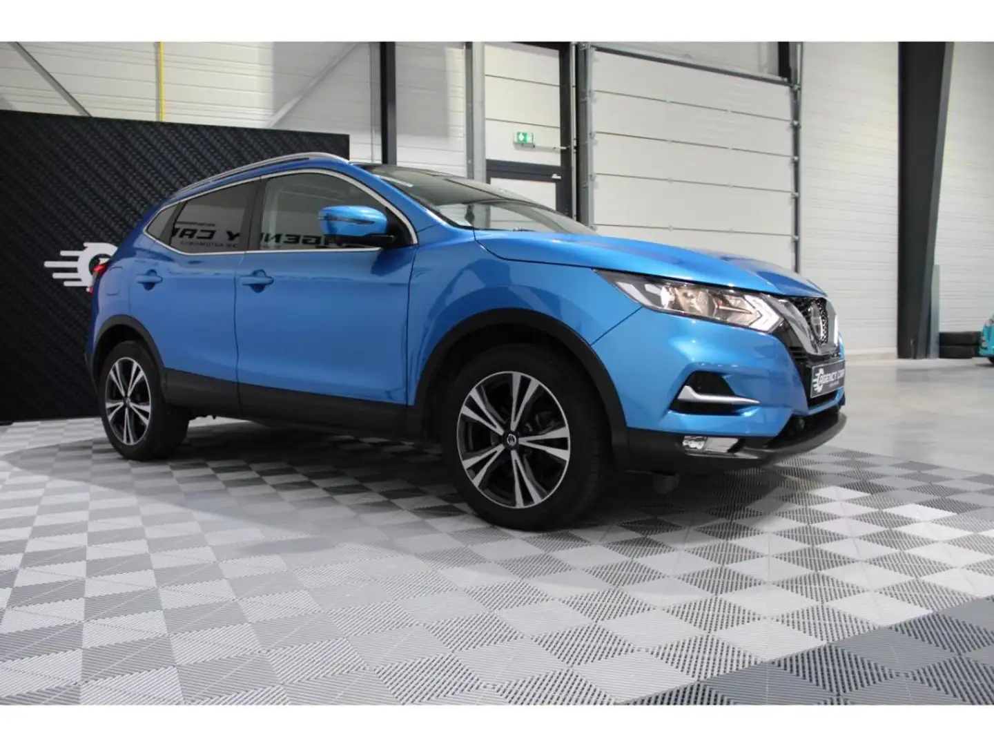 Nissan Qashqai 1.3 DIG-T - 140 II 2014 N-Connecta Bleu - 2