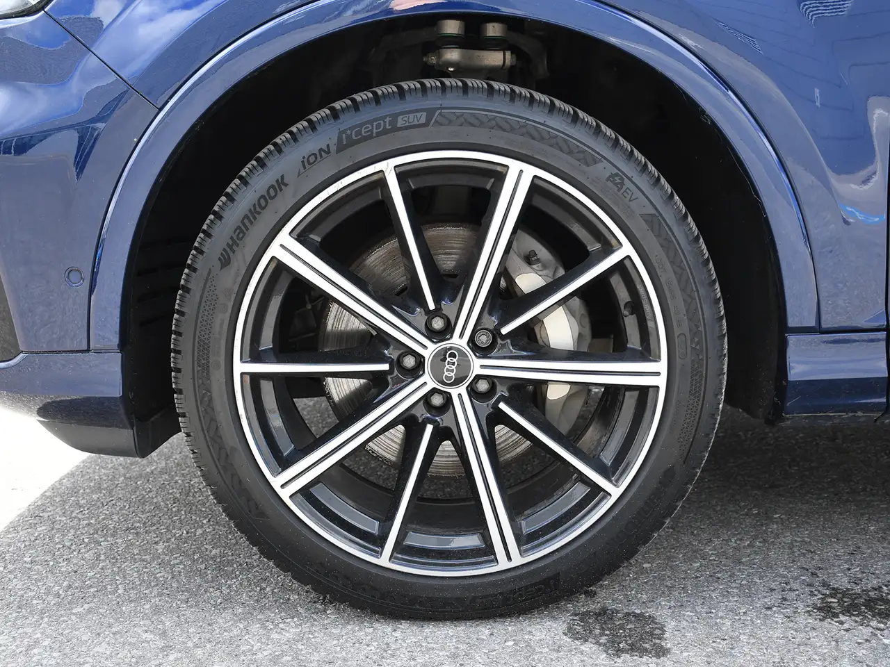 Audi Q7 снимка Audi Q7