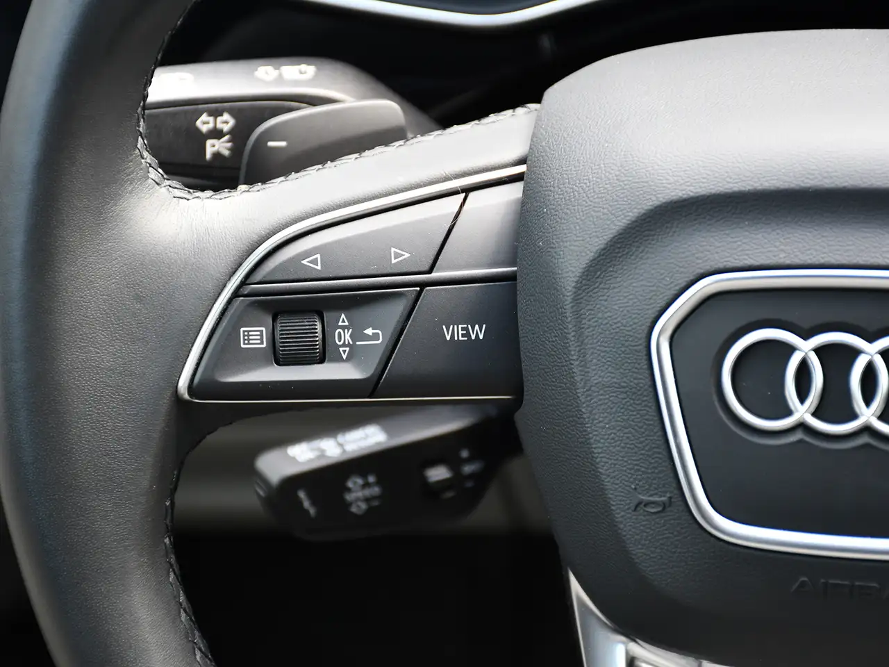 Audi Q7 снимка Audi Q7