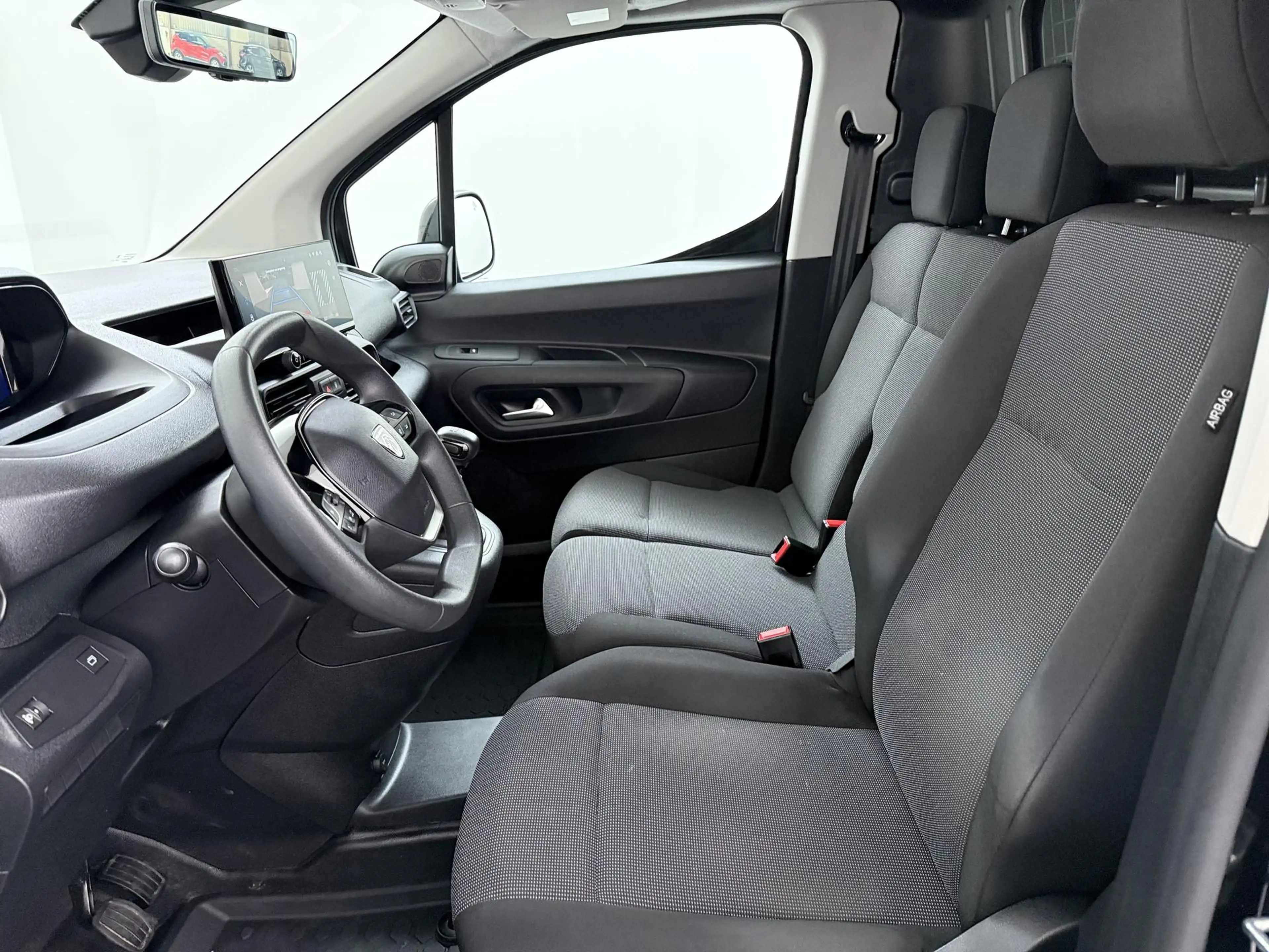Peugeot Partner 1.5 BlueHDi 130 S&S L1 | Pack Comfort Connect | Pa — photo 13