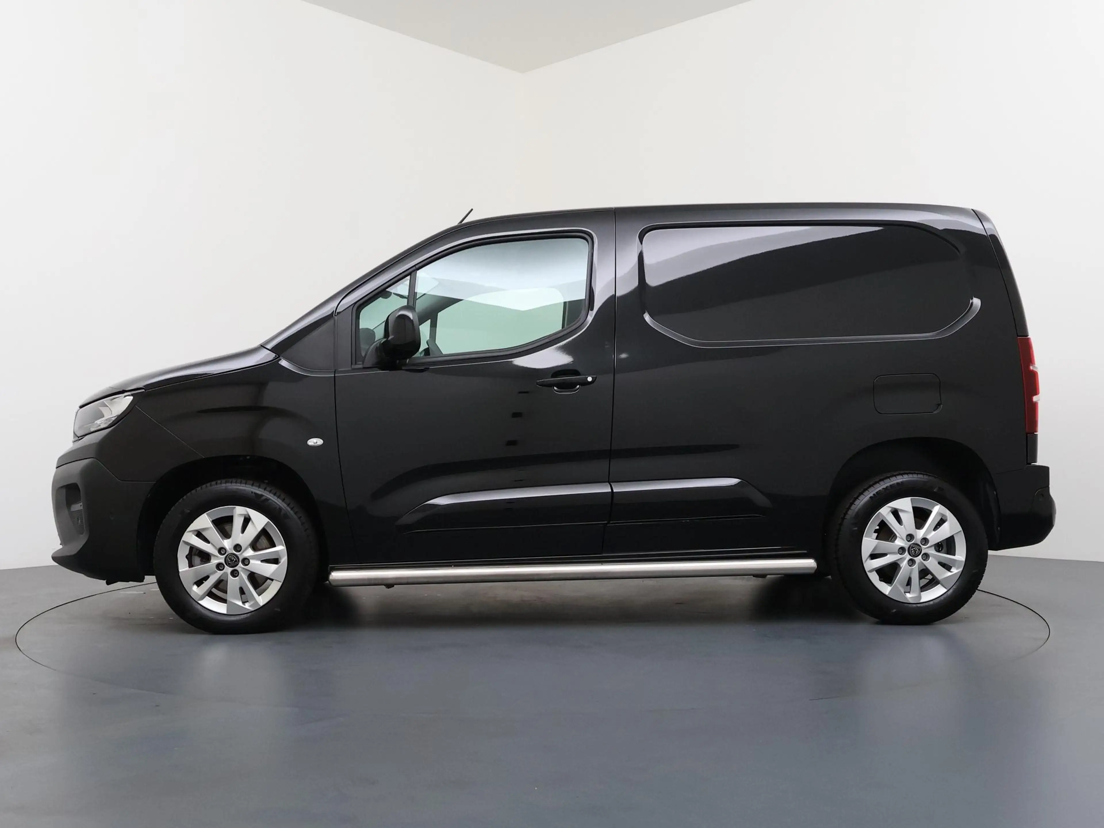 Peugeot Partner 1.5 BlueHDi 130 S&S L1 | Pack Comfort Connect | Pa — photo 2