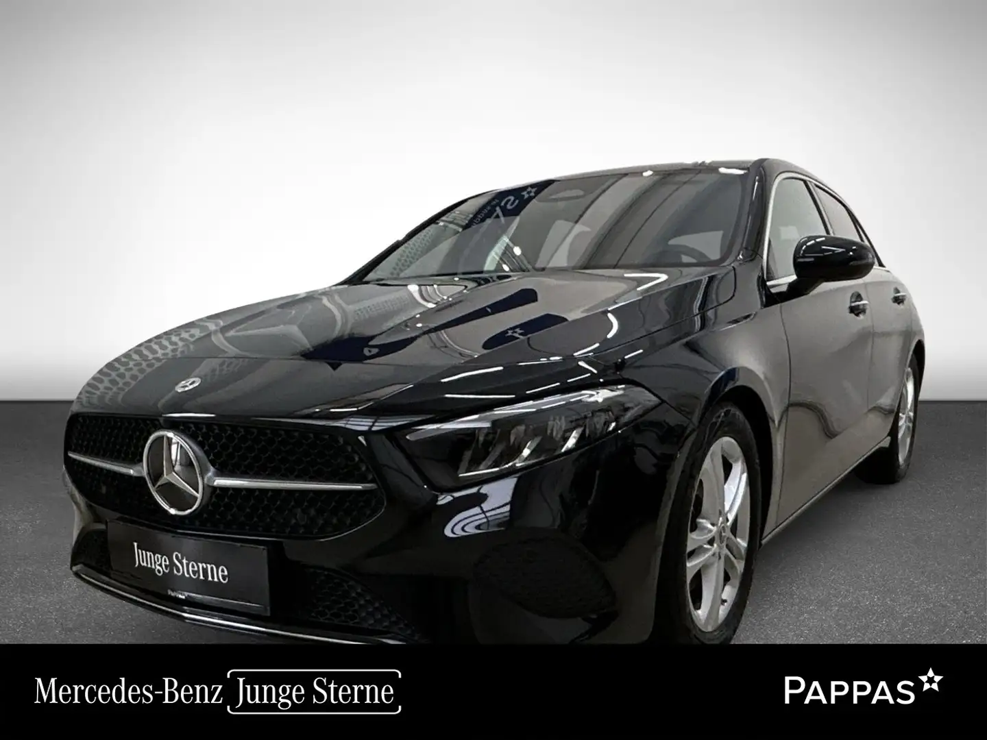 Mercedes-Benz A 180 Cam Navi SHZ Schwarz - 1