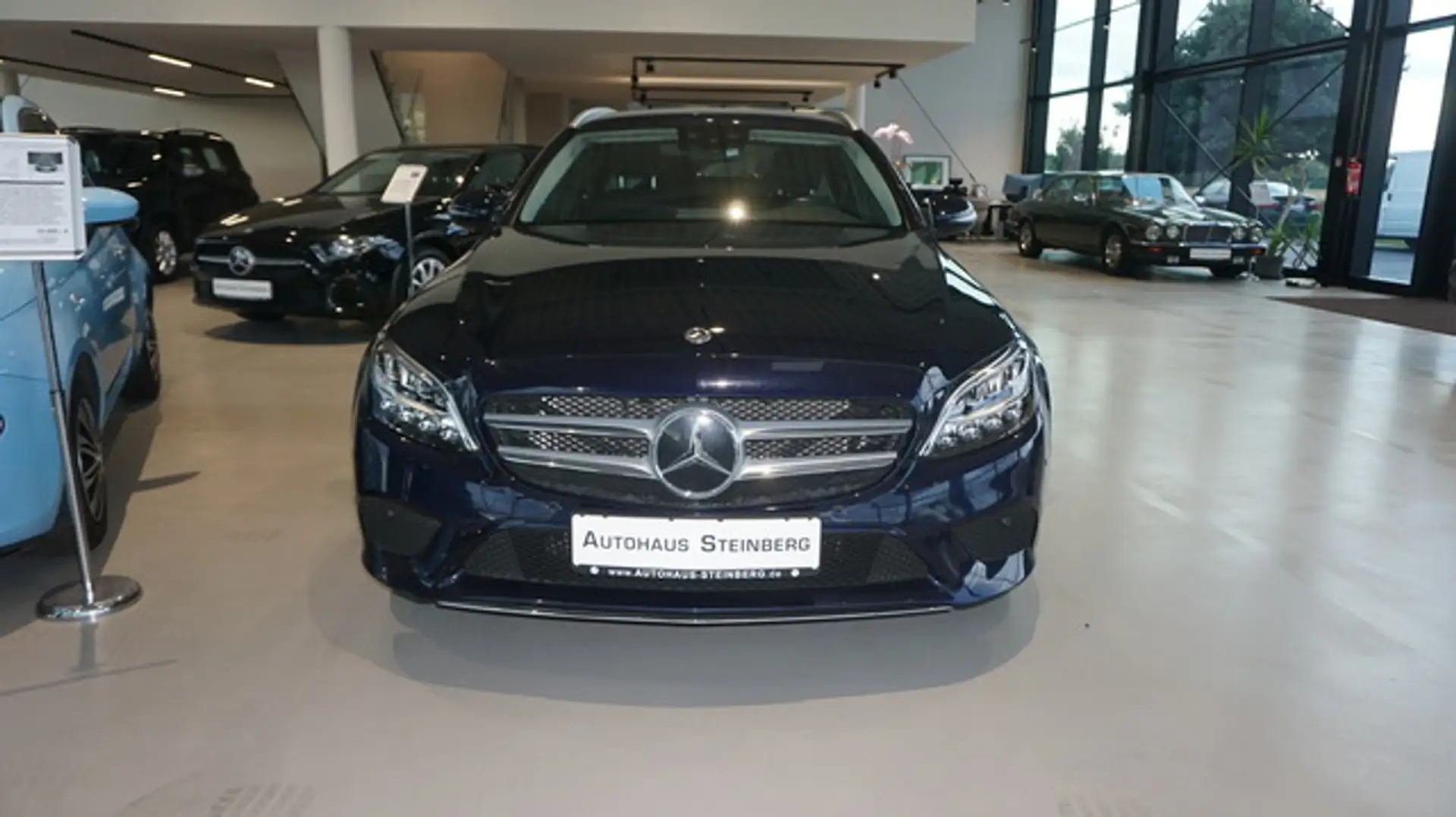 Mercedes-Benz C 300 E T 9G-Tronic AUTOM+NAVI+SHZ+LED Bleu - 1