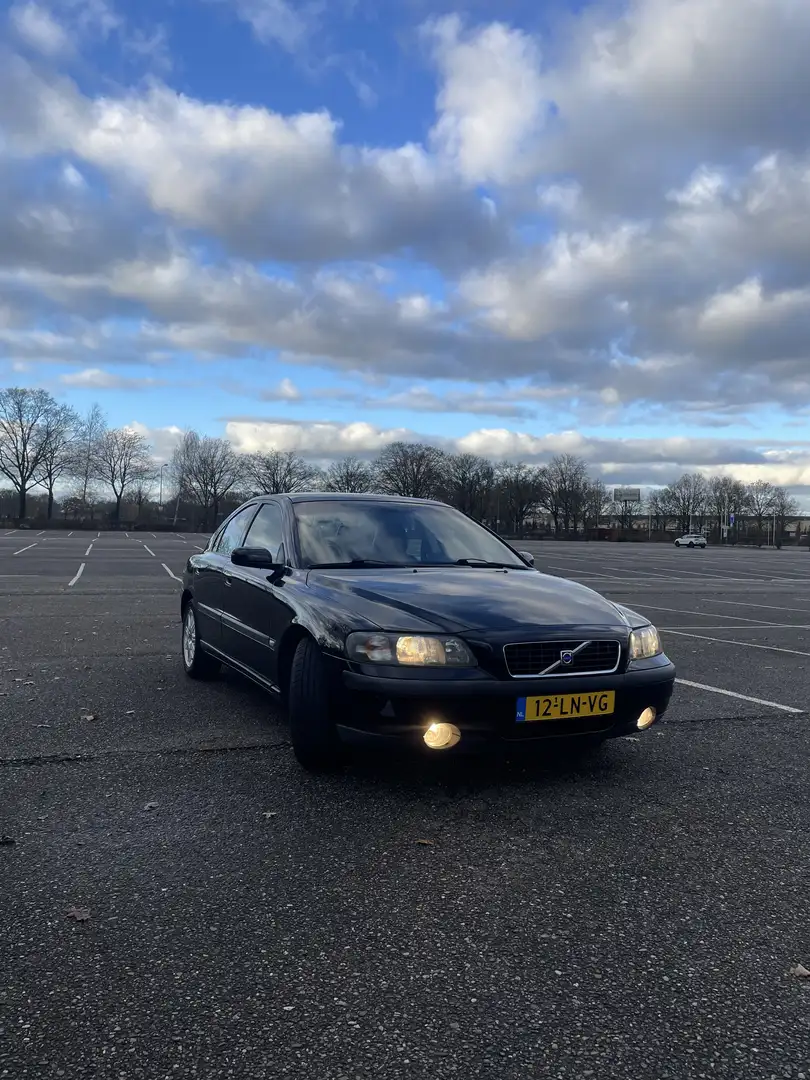 Volvo S60 2.4 Zwart - 2