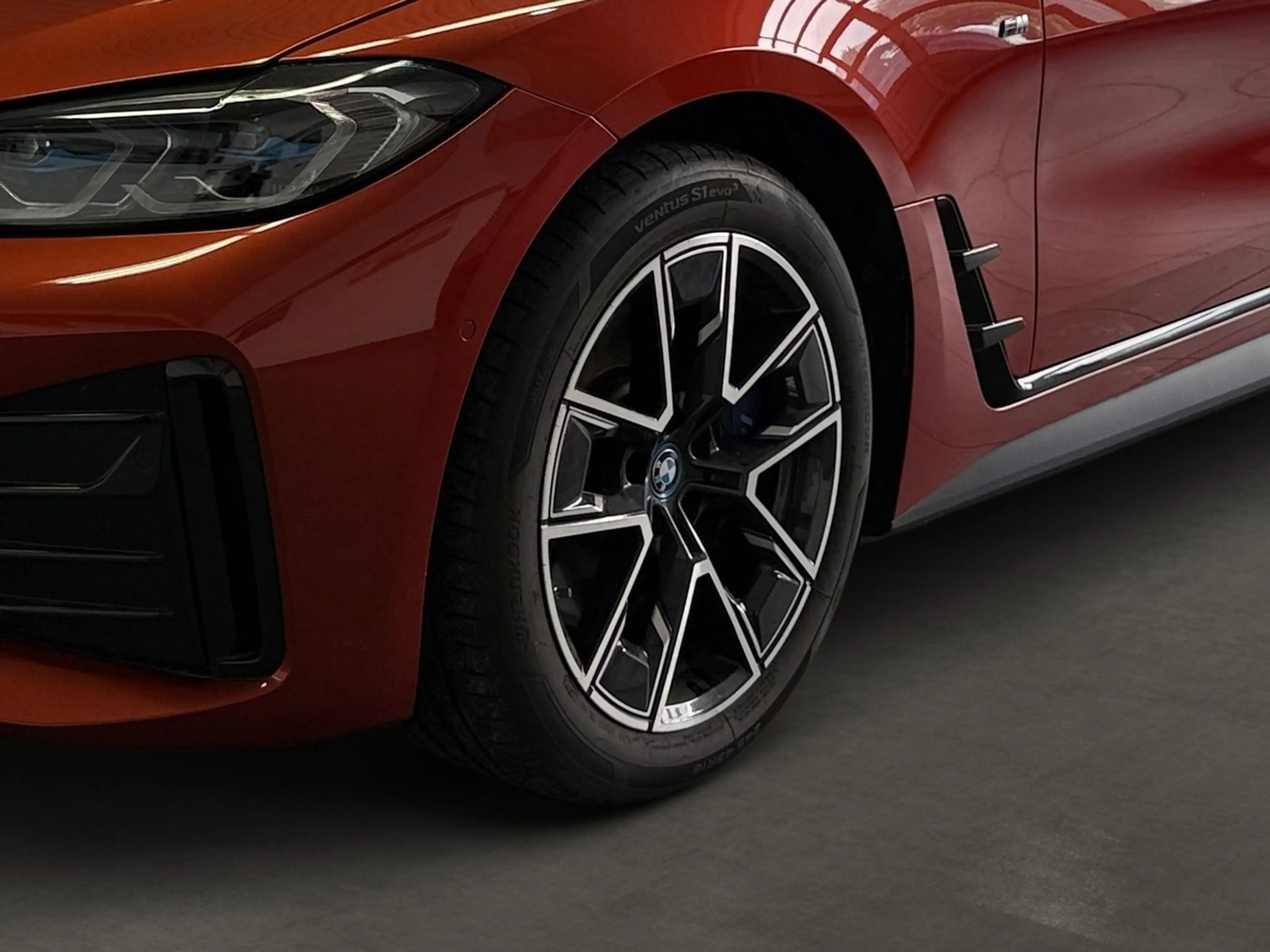 BMW i4 M50*GranCoupe*Laser*ACC*360*AHK*ShadowLine — photo 8