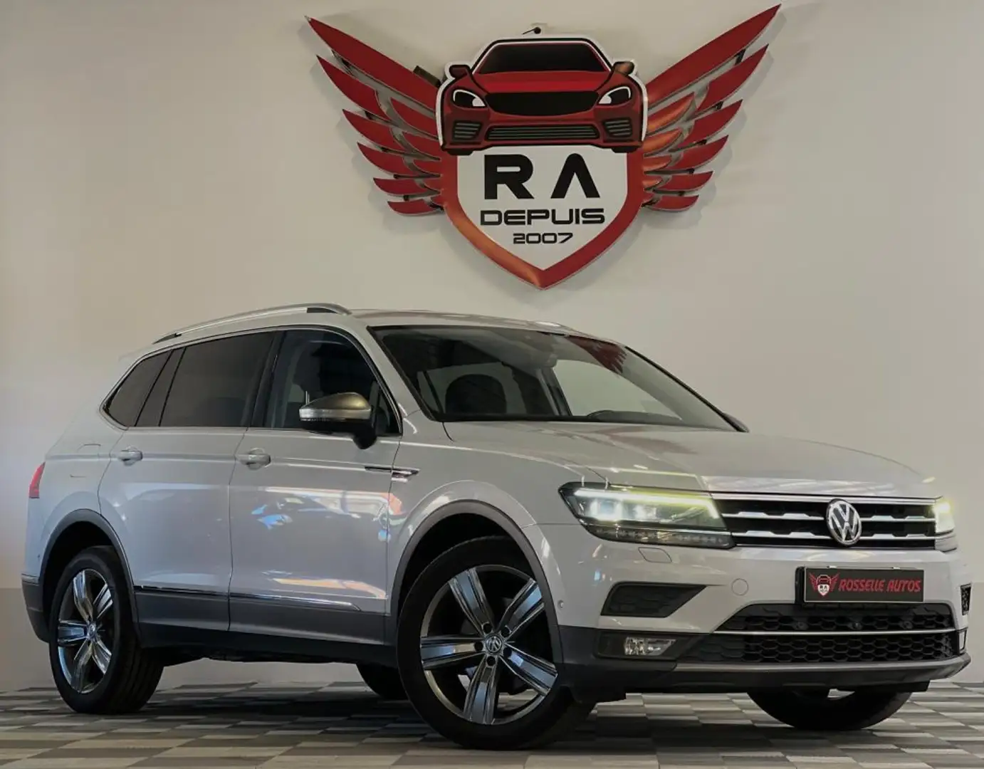 Volkswagen Tiguan 2.0 TDI 150 CH Allspace Highline 4Motion 7 places Wit - 1