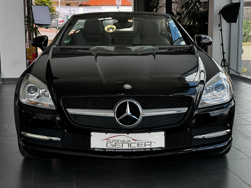 Mercedes-Benz SLK 200 BlueEFFICIENCY "Leder/PDC/Klima/LM" — photo 4