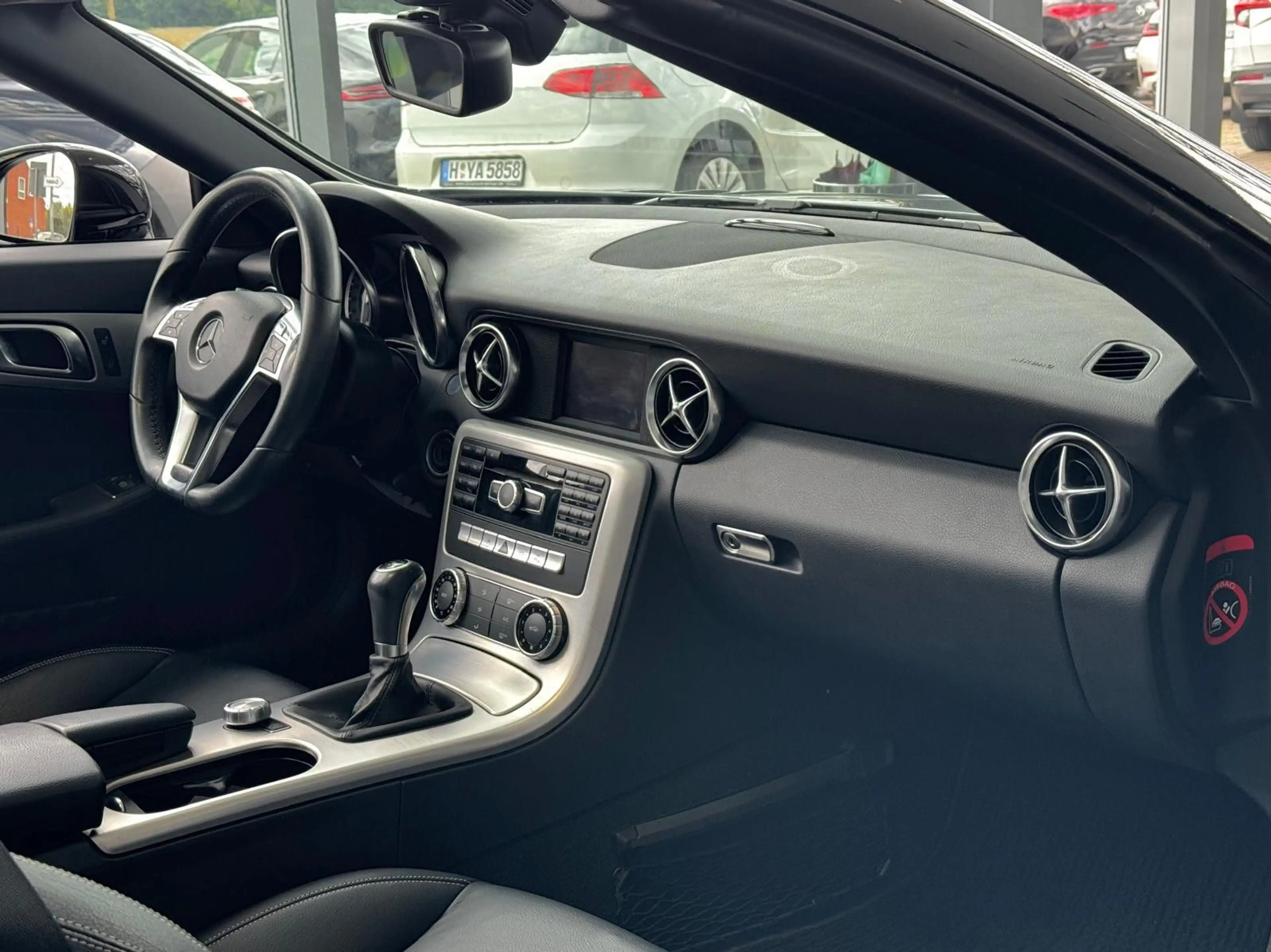 Mercedes-Benz SLK 200 BlueEFFICIENCY "Leder/PDC/Klima/LM" — photo 11