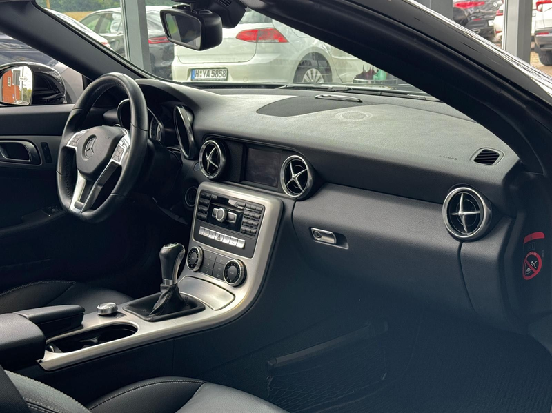Mercedes-Benz SLK 200 BlueEFFICIENCY "Leder/PDC/Klima/LM" — photo 11