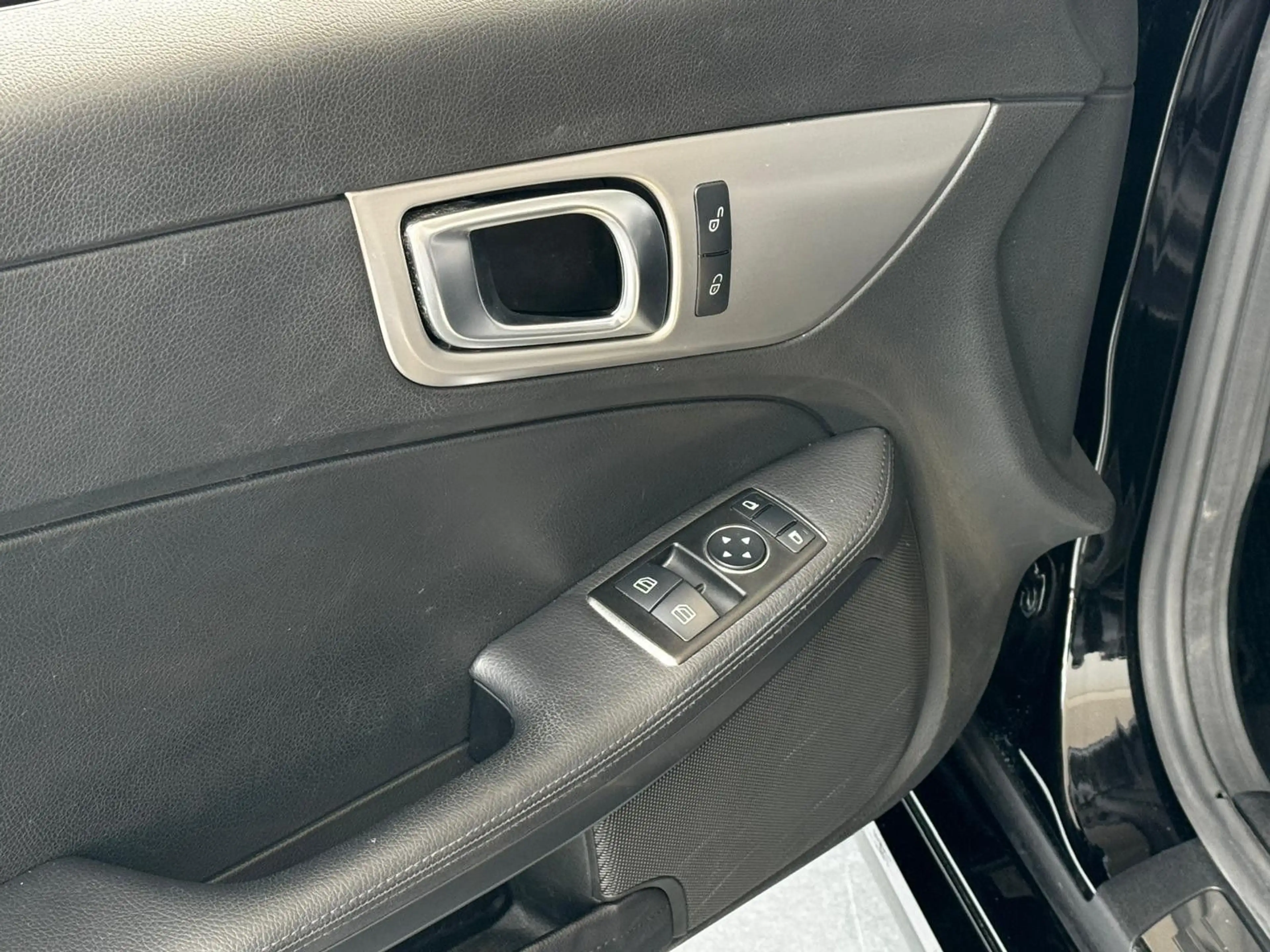 Mercedes-Benz SLK 200 BlueEFFICIENCY "Leder/PDC/Klima/LM" — photo 10