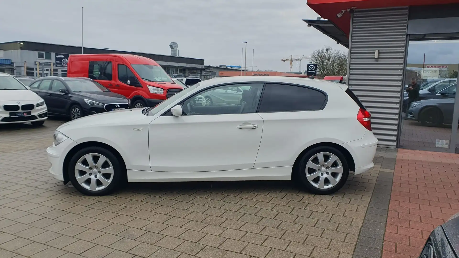 BMW 116 i, aus 1. Hand Blanco - 2