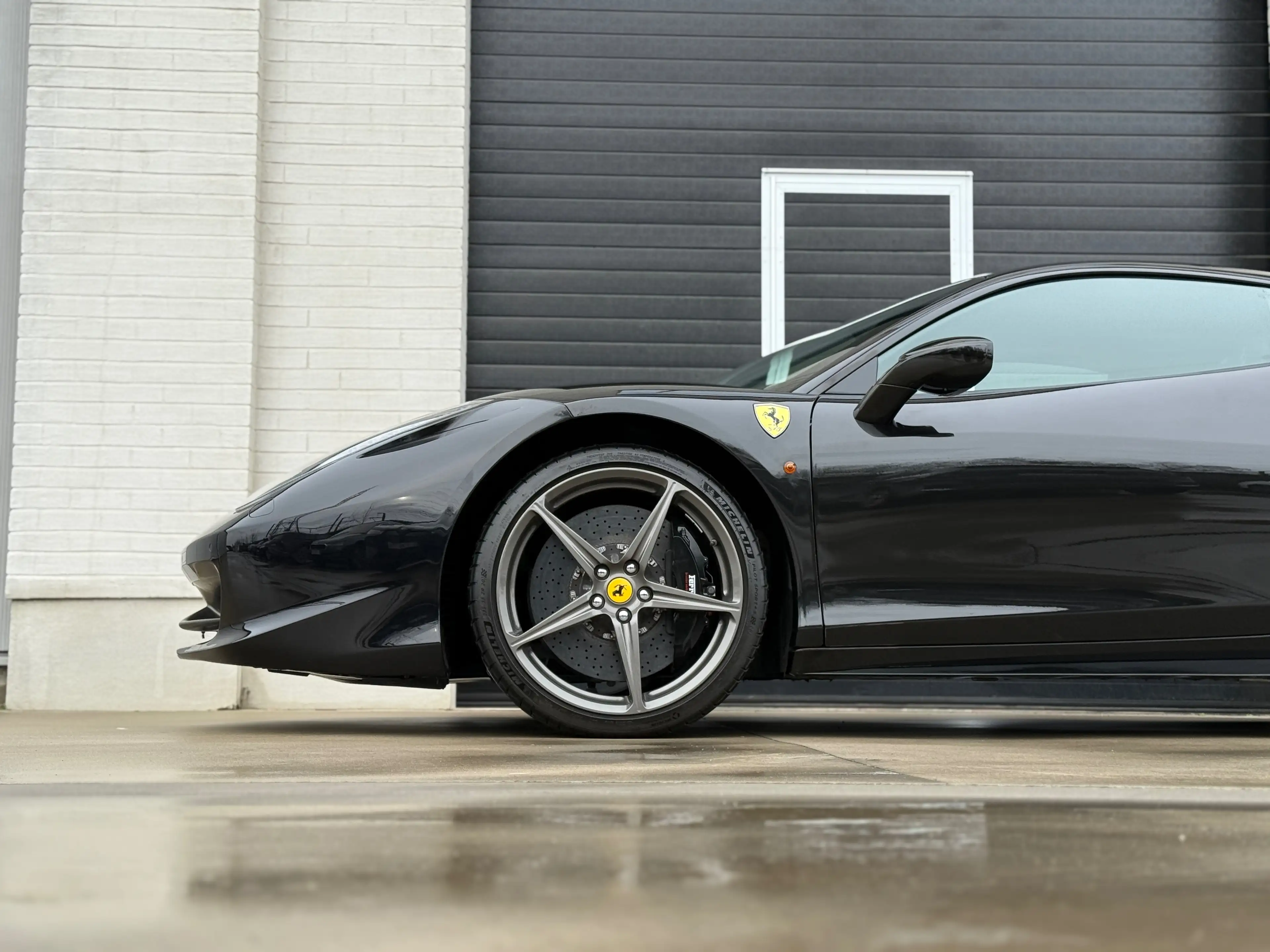 Ferrari 458 Italia — photo 9