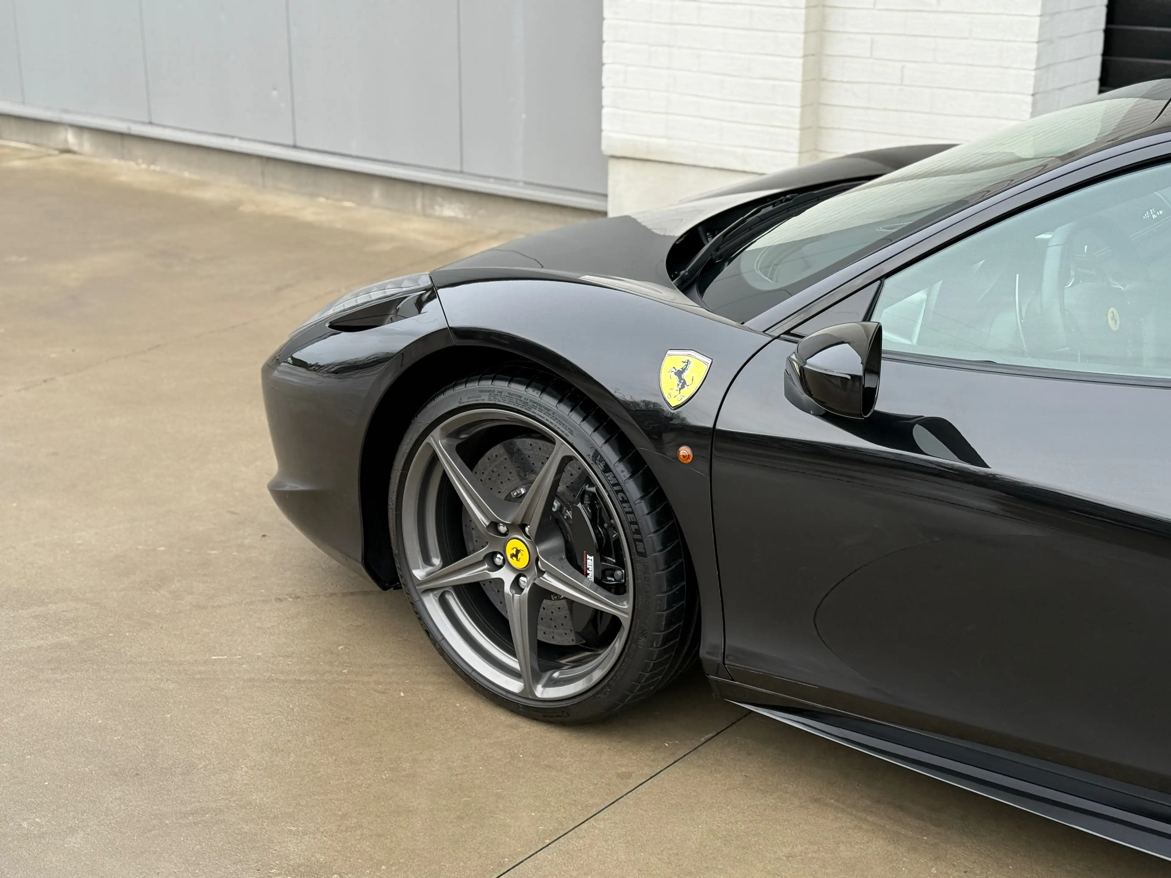 Ferrari 458 Italia — photo 10