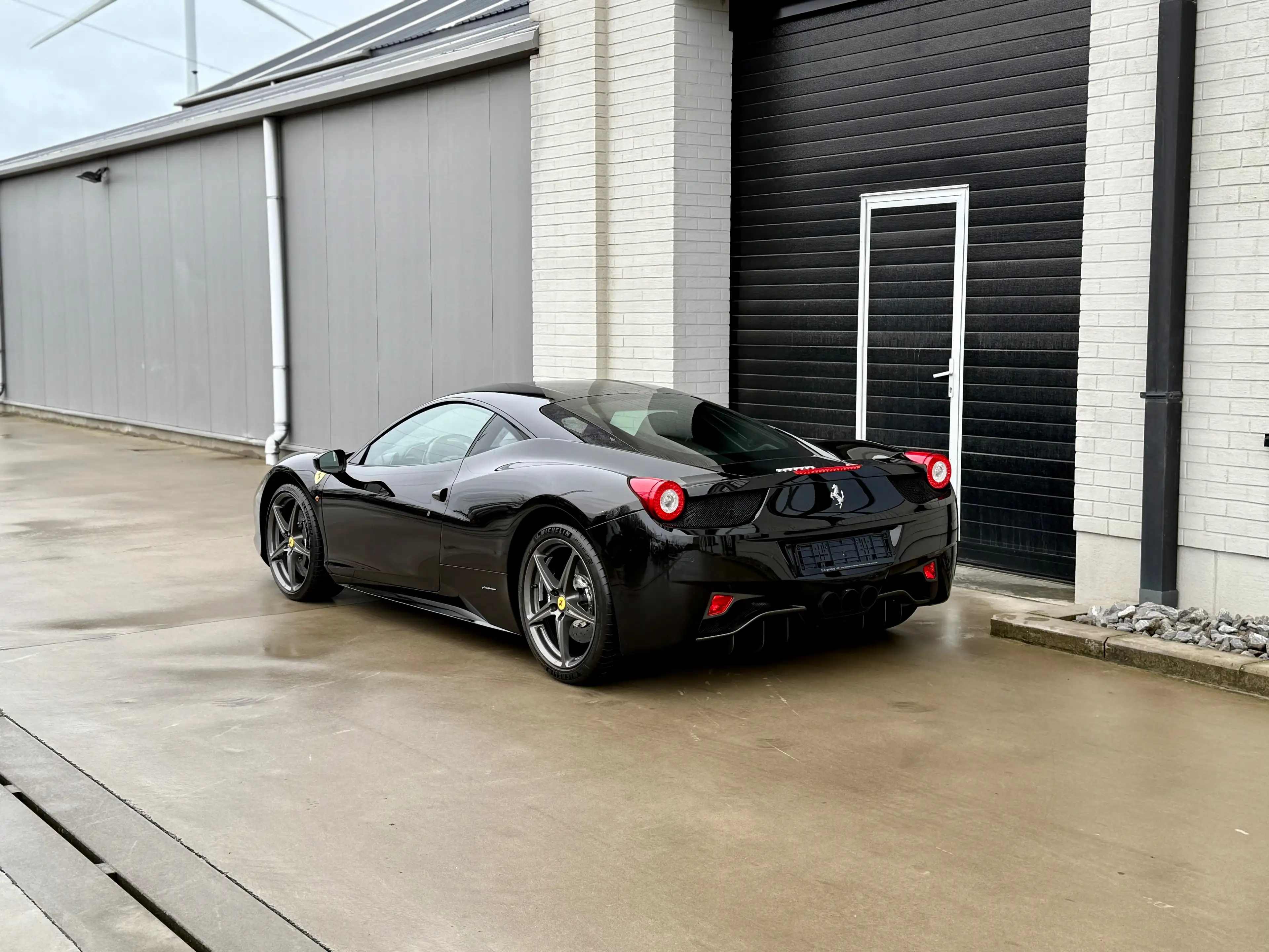 Ferrari 458 Italia — photo 13