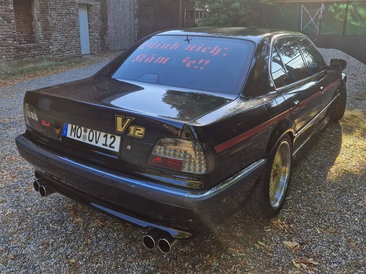 BMW 750i, foto 7