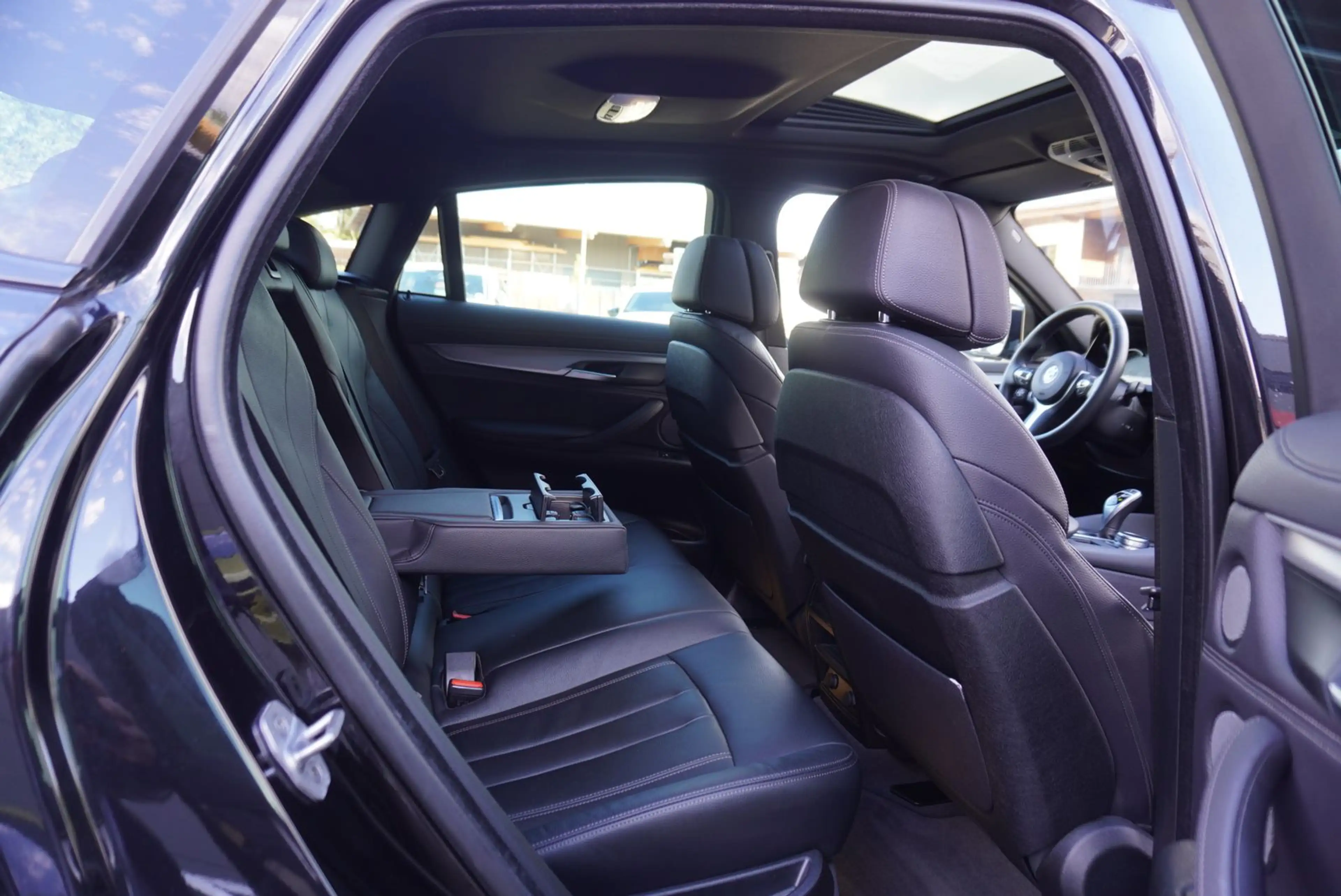 BMW X6 xDrive 30 d M-Sport/Pano/LED/H&K/20Zoll/HUD/ — photo 11