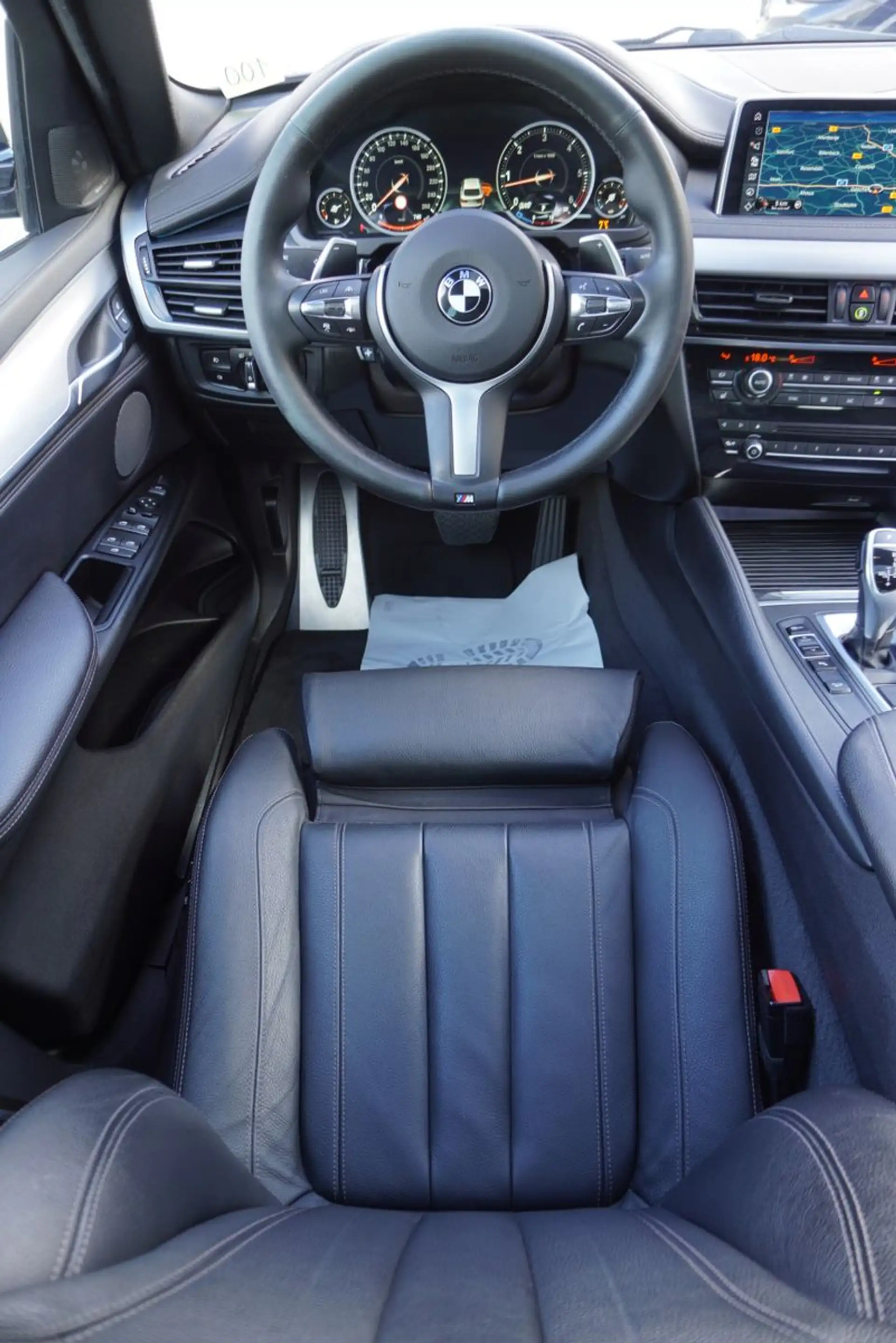 BMW X6 xDrive 30 d M-Sport/Pano/LED/H&K/20Zoll/HUD/ — photo 15